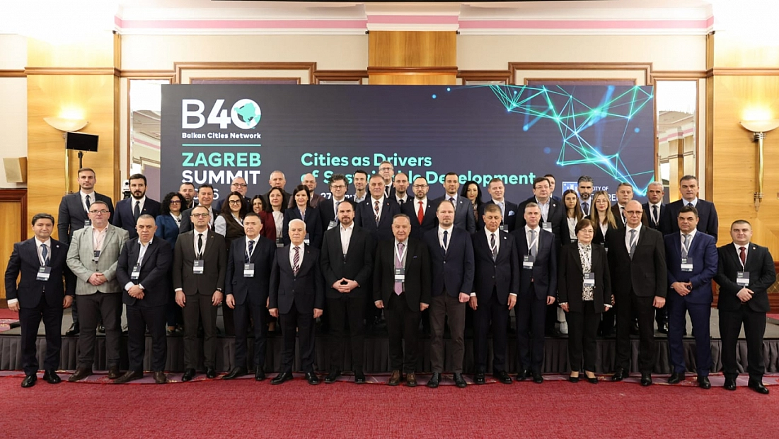 Başkan Aras B40 Zirvesi’nde Kültür, Turizm ve Yerel Demokrasiyi Anlattı