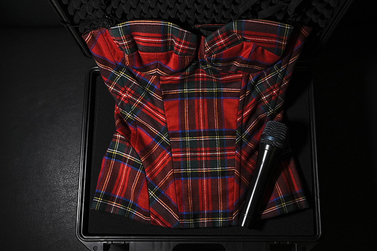 Amy Winehouse'un ikonik bale pabuçları Türk koleksiyonerde