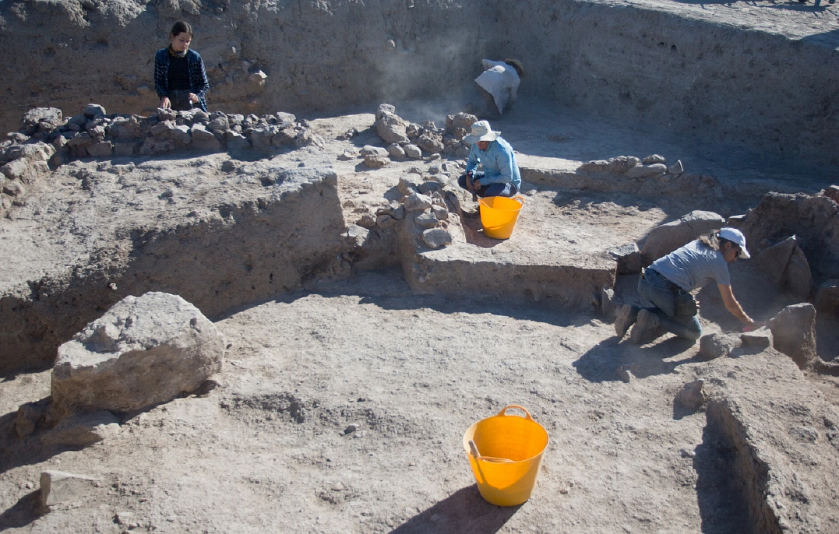Kütahya'da arkeoloji meraklıları kazılara gönüllü olarak katılabiliyor