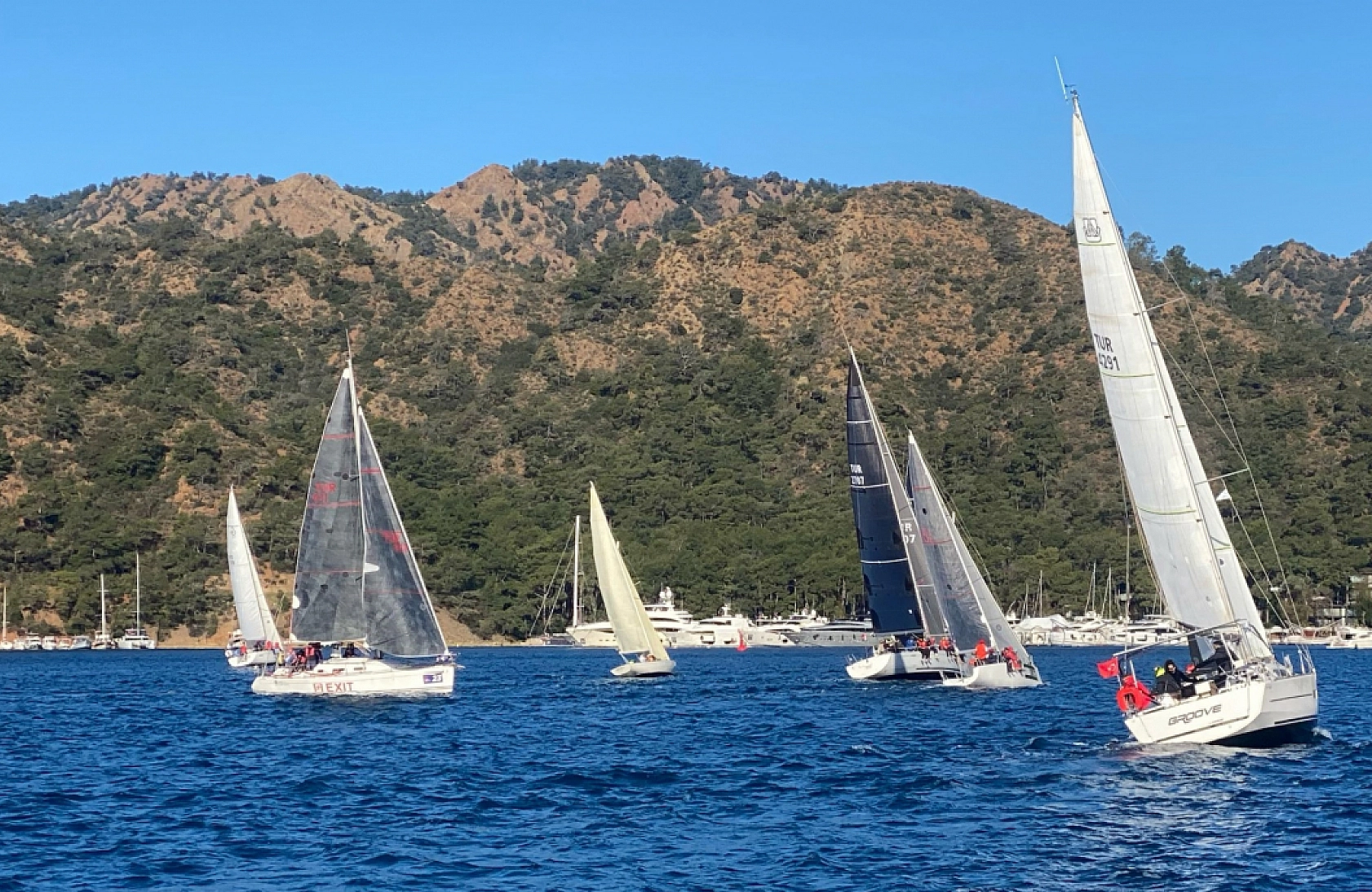 Yat yarışlarında Göcek Kış Trofesi'nin ikinci ayağı, Fethiye'de tamamlandı