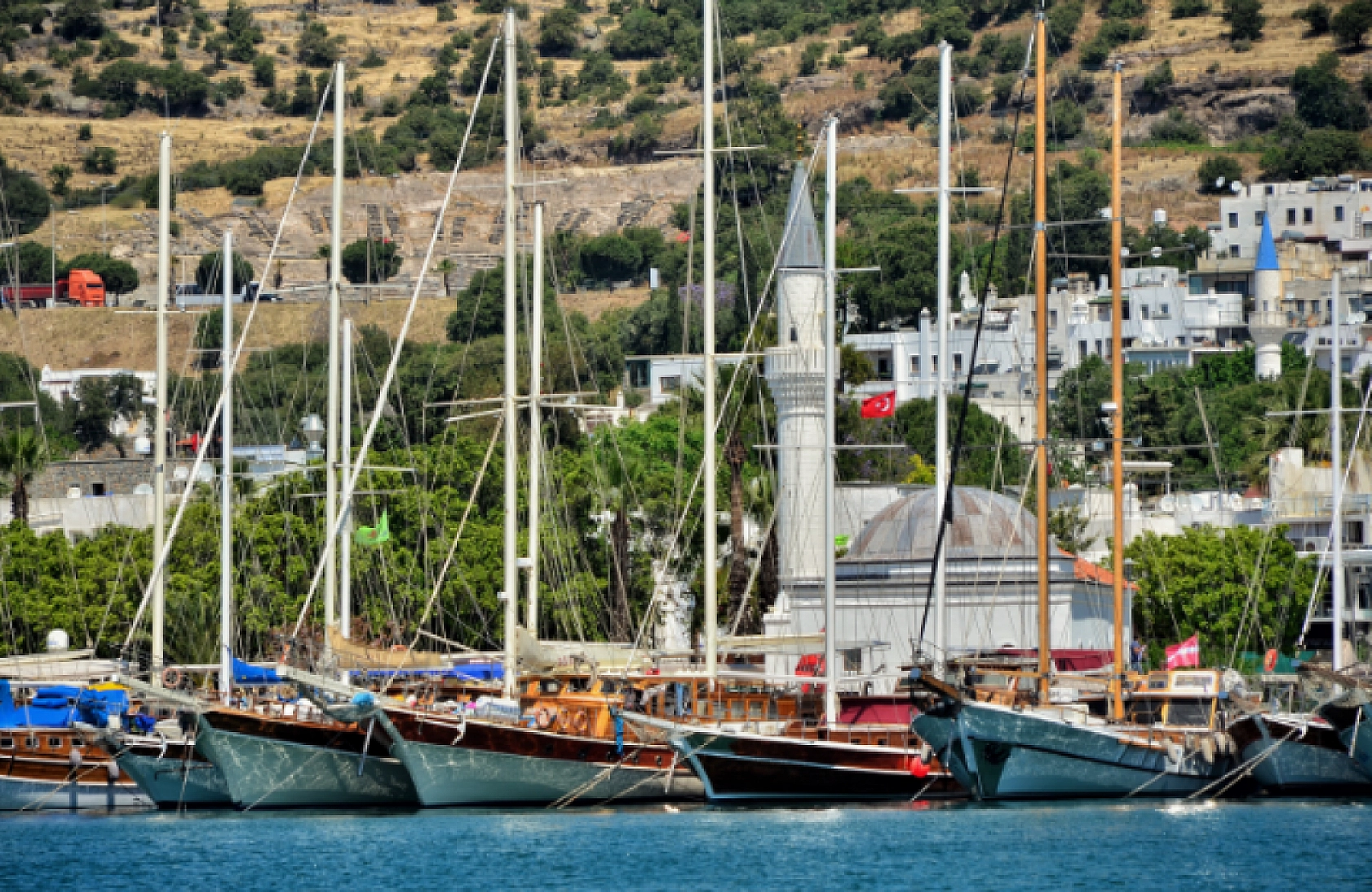 Muğla'nın 7 ilçesinde hafta sonu elektrik gidecek! Hangi ilçeler? 27-28 Ocak elektrik kesintisi detaylar..
