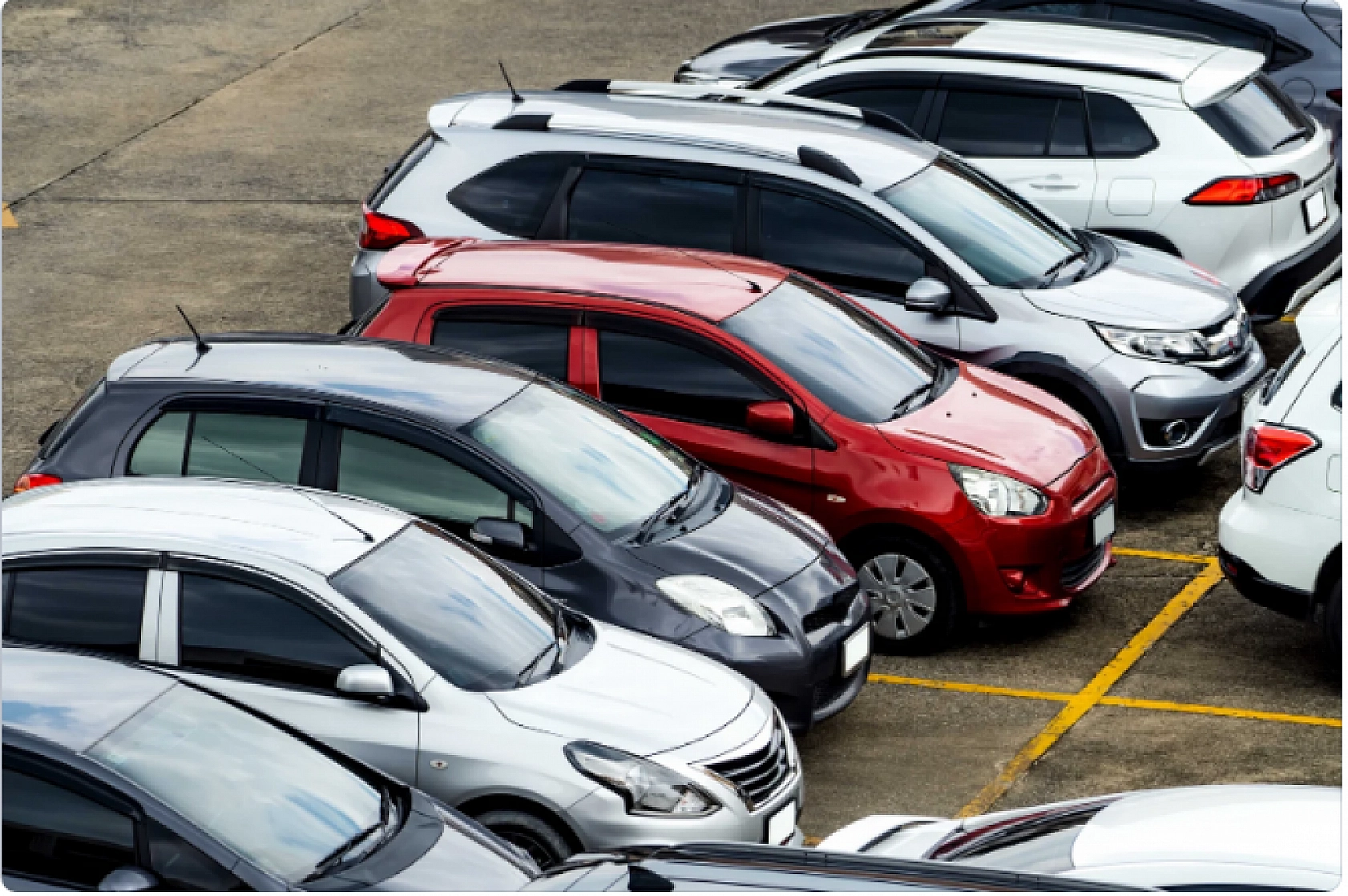 Otomobil satışları arttı, hafif ticaride düşüş var