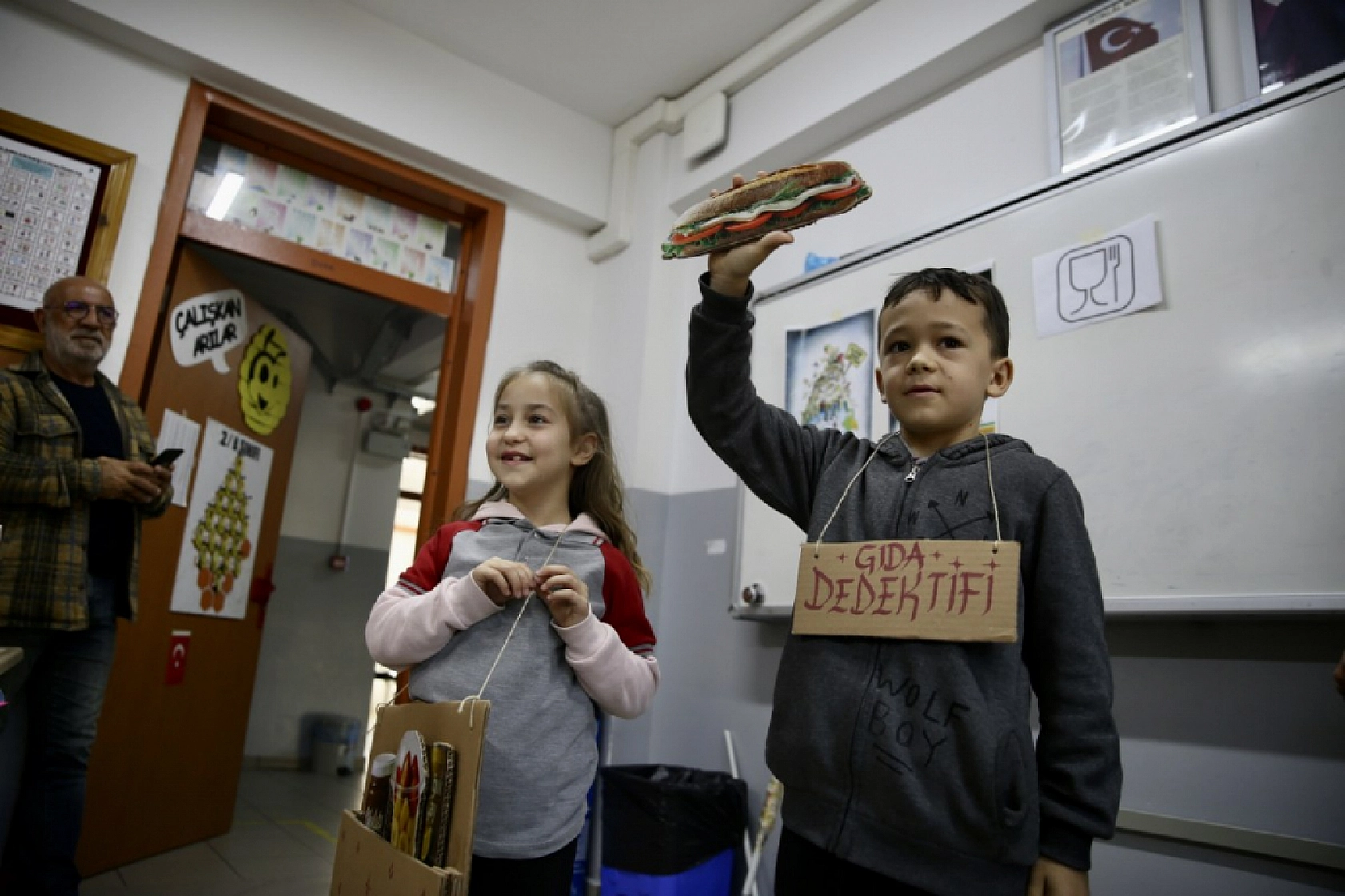 Fethiye'de öğrenciler gıda güvenilirliğini eğlenerek öğreniyor