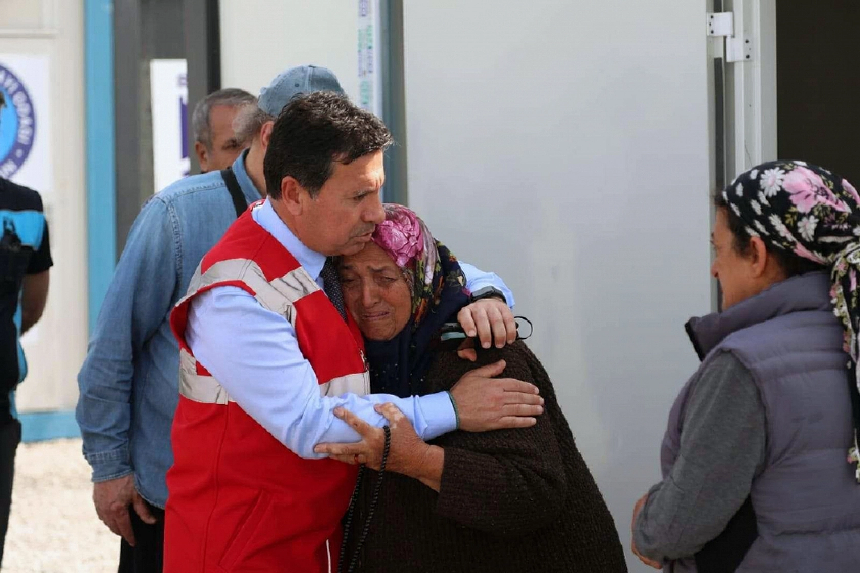 Başkan Aras, depremin yıldönümünde Hatay ve Malatya'ya gidiyor