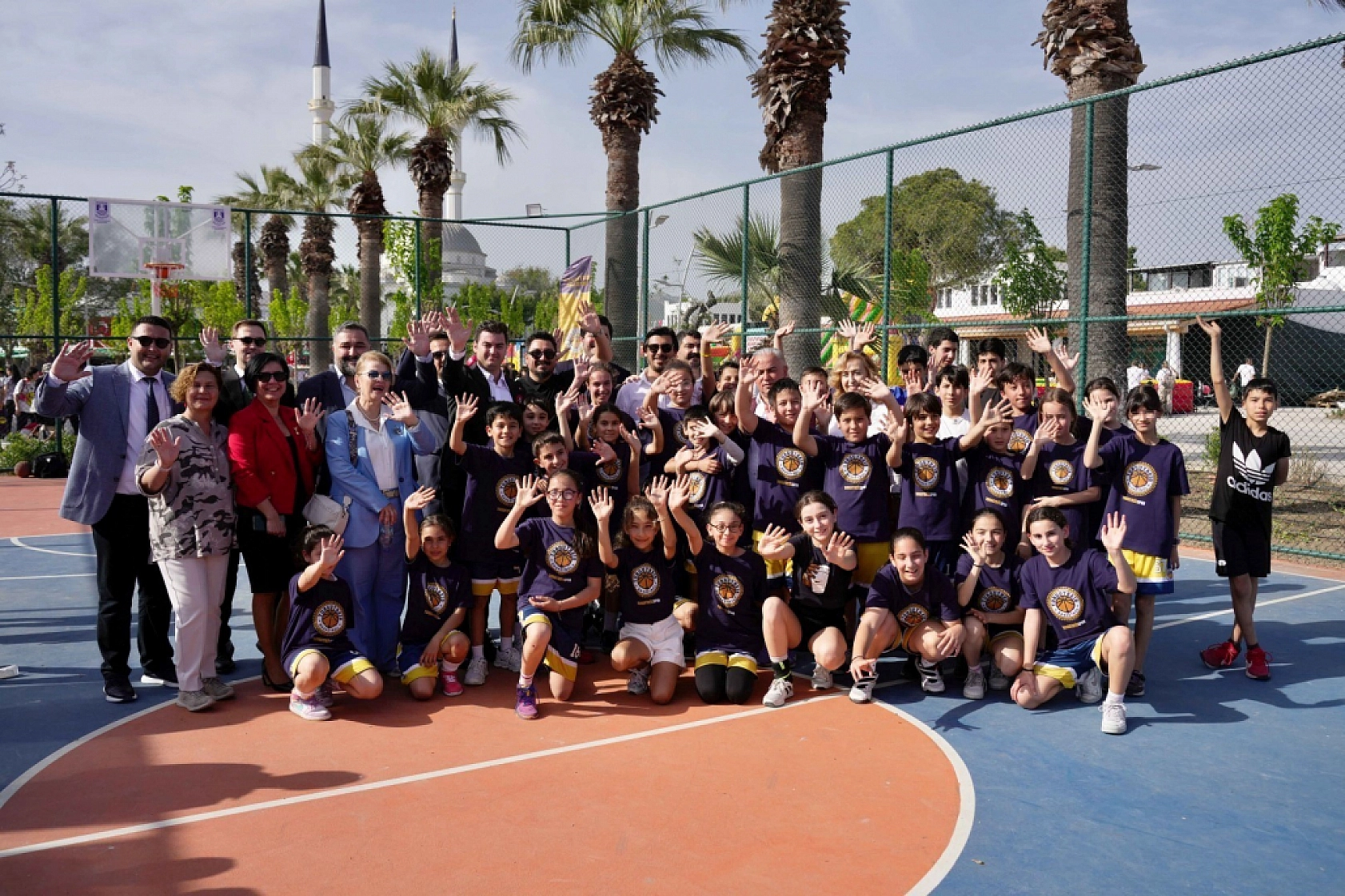 Bodrum'da Muhtar Satılmış'ın adının verildiği park açıldı