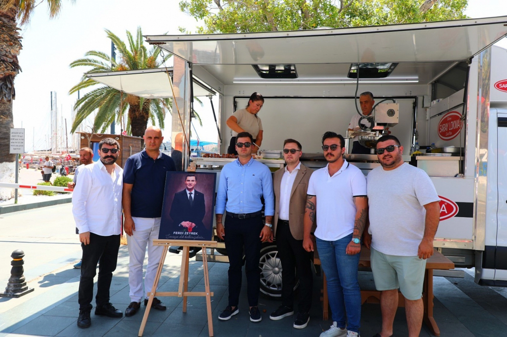 Bodrum'da Ferdi Zeyrek için lokma hayrı