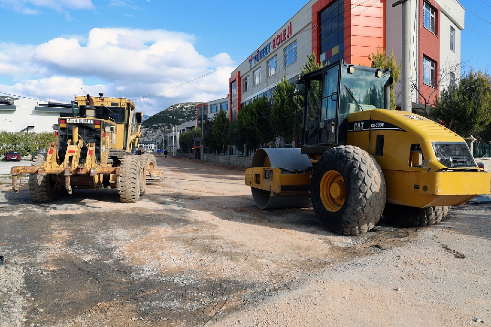 Menteşe Belediyesi'nden kolejler bölgesinde yoğun mesai