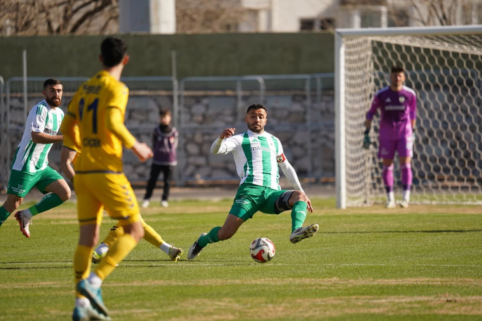 Muğlaspor Zirve Takibini Bırakmıyor: Bucaspor'u 2-1 Mağlup Etti