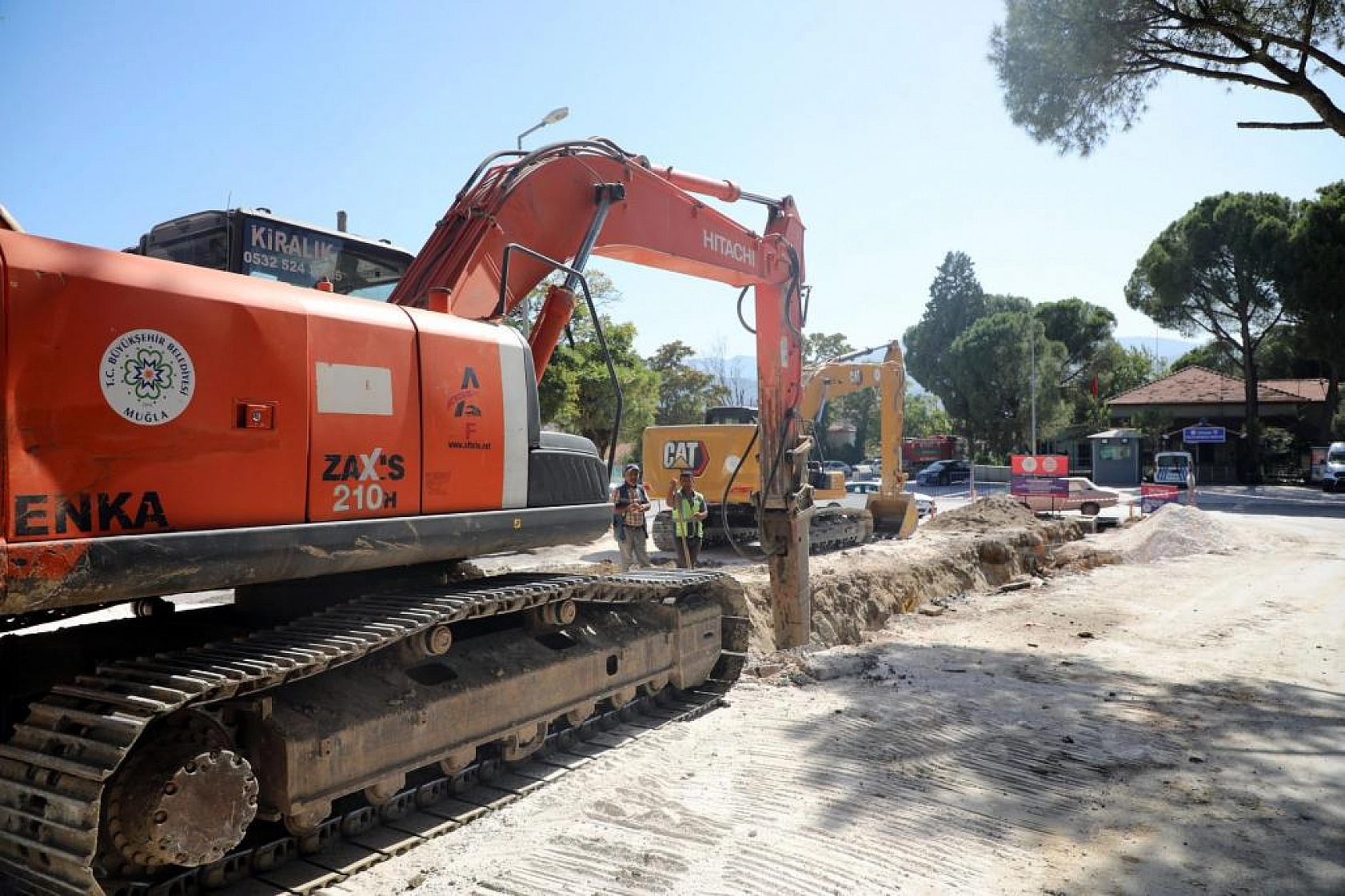 Alt ve Üstyapı Çalışmaları Sürüyor