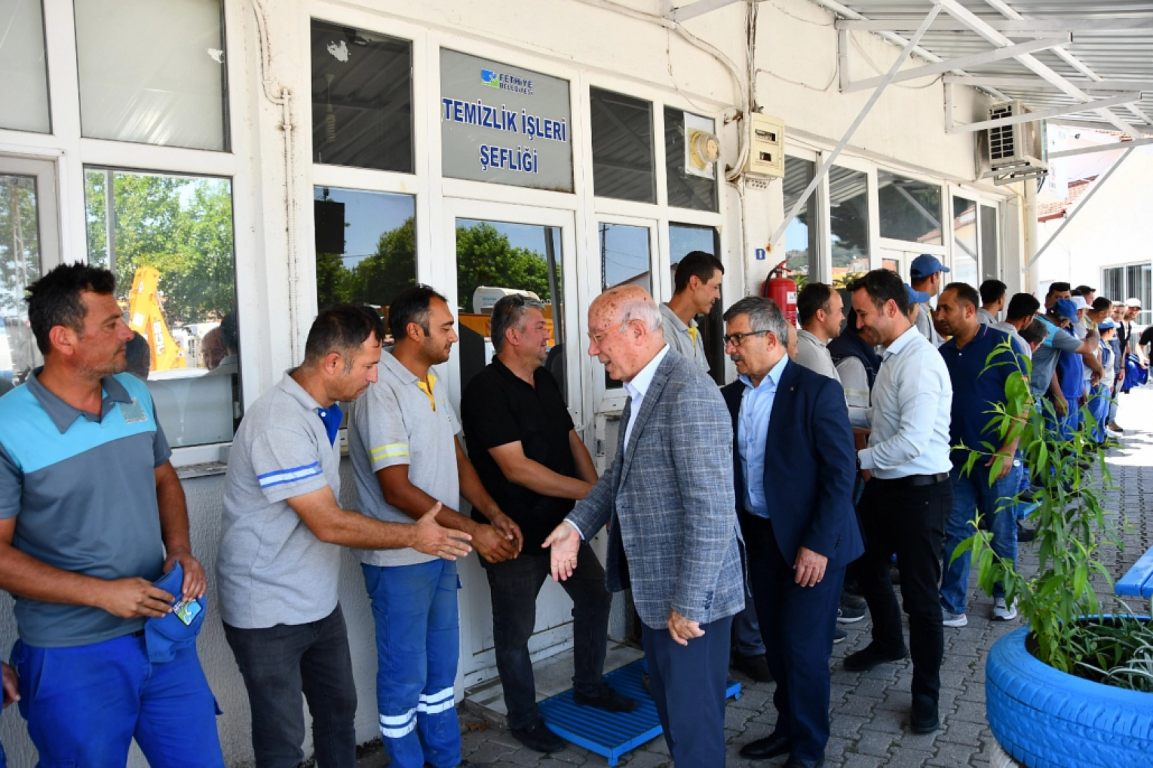 Fethiye Belediye Başkan Yardımcıları Personelle Bayramlaştı