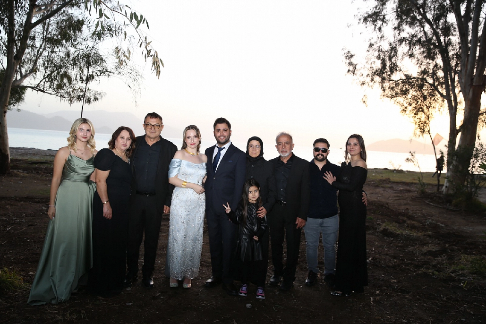 Fethiye'de genç avukatlar Büşra ile Ceyhun evlilik yolunda ilk adımı attı