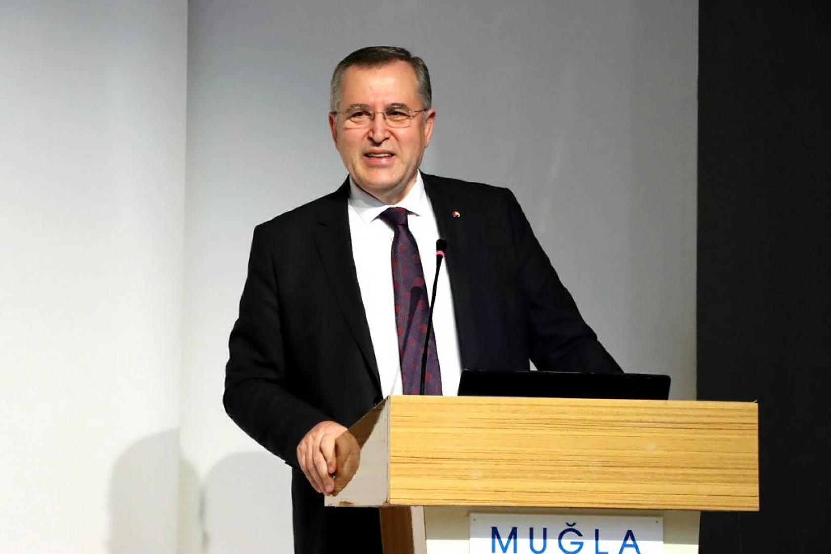 Başkan Çıralı, üniversite öğrencileriyle buluştu