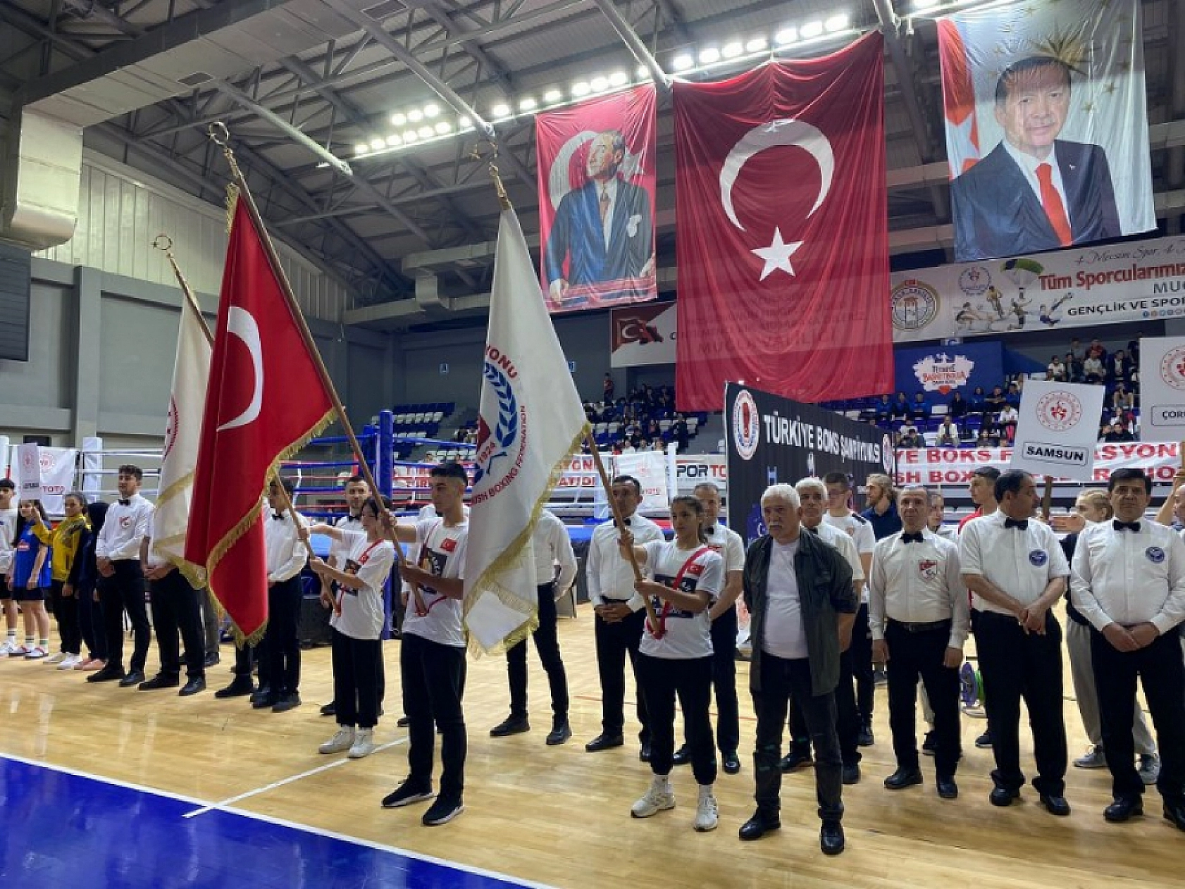 Türkiye Yıldızlar Kızlar ve Erkekler Boks Şampiyonası Fethiye'de başladı