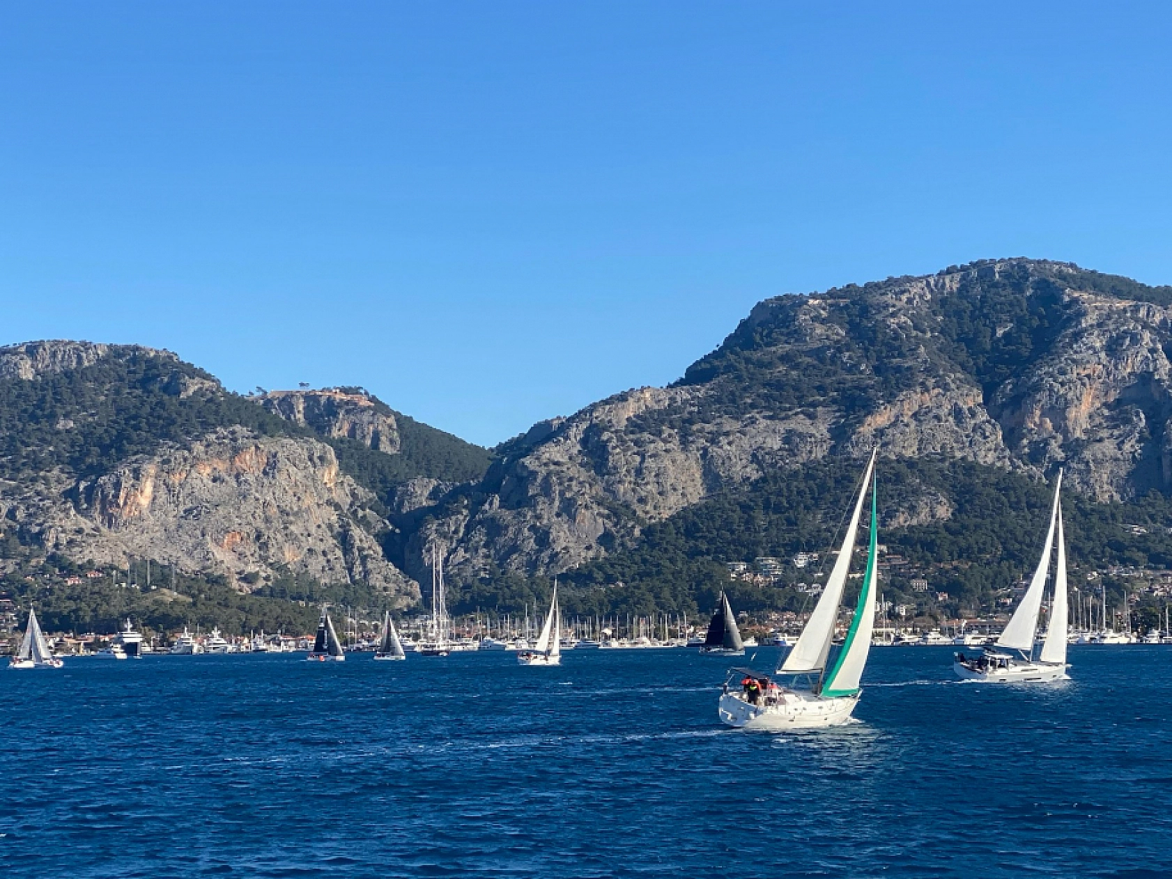 Yat yarışlarında Göcek Kış Trofesi'nin ikinci ayağı, Fethiye'de tamamlandı