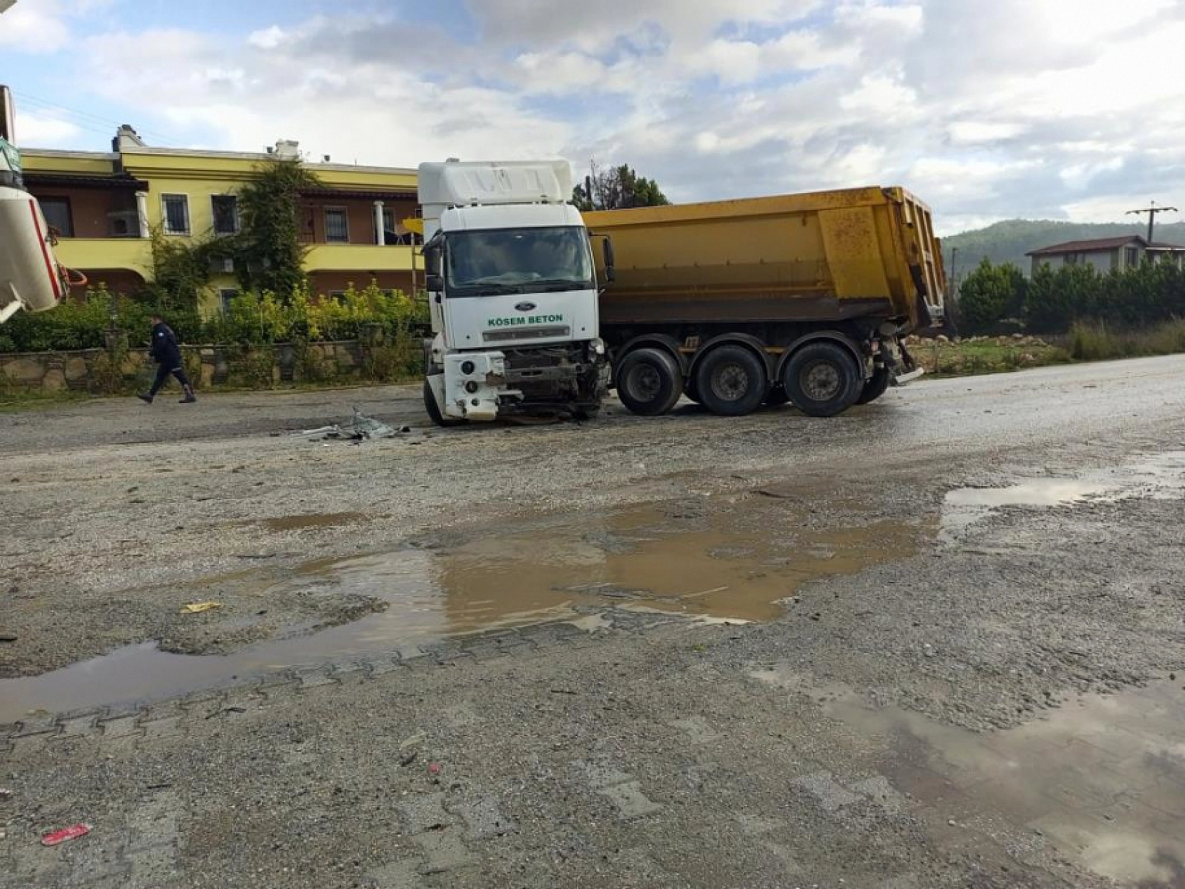 Bodrum'da feci trafik kazası: 1 ölü, 3 yaralı