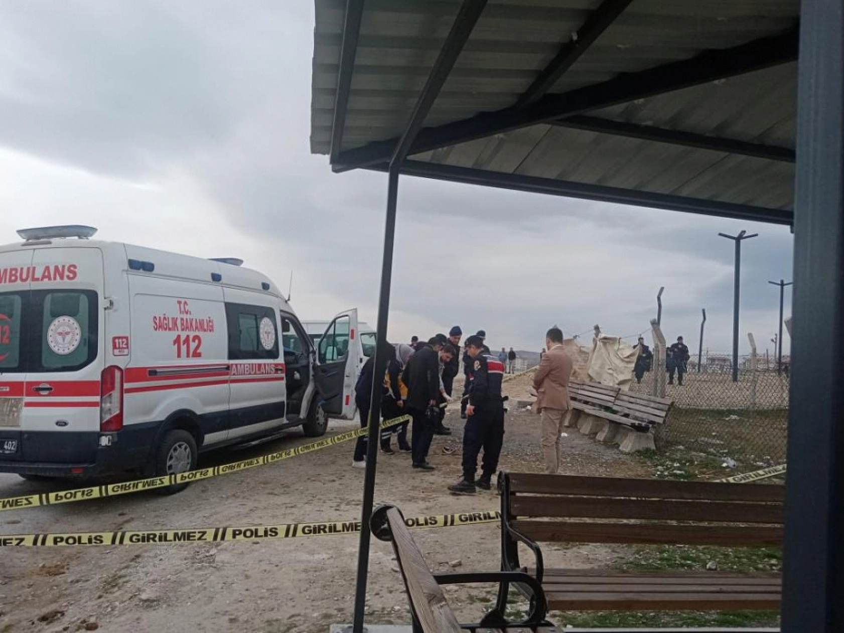 Kan donduran cinayet! Eşi ve bir başka kişiyi pompalı tüfekle öldürdü