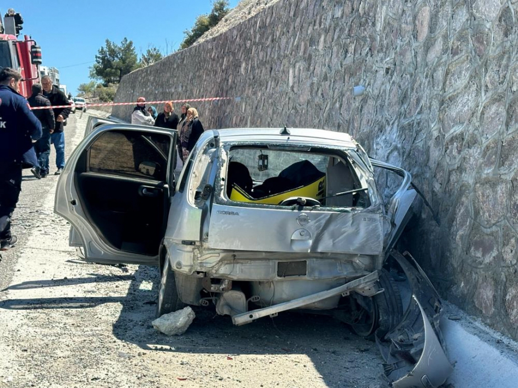 Feci kaza: Karı-koca hayatını kaybetti, 3 kişi yaralandı