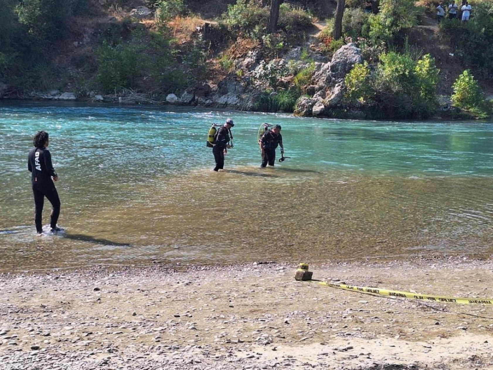 Irmağa düşen topu almak isterken akıntıya kapılan lise öğrencisinden acı haber