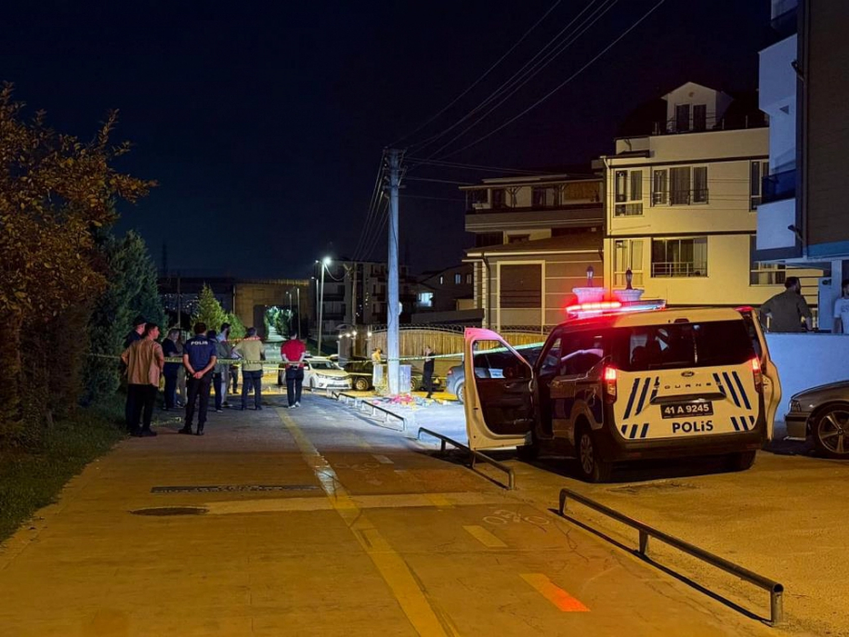 Kıskanç sevgili dehşet saçtı: 3 ölü