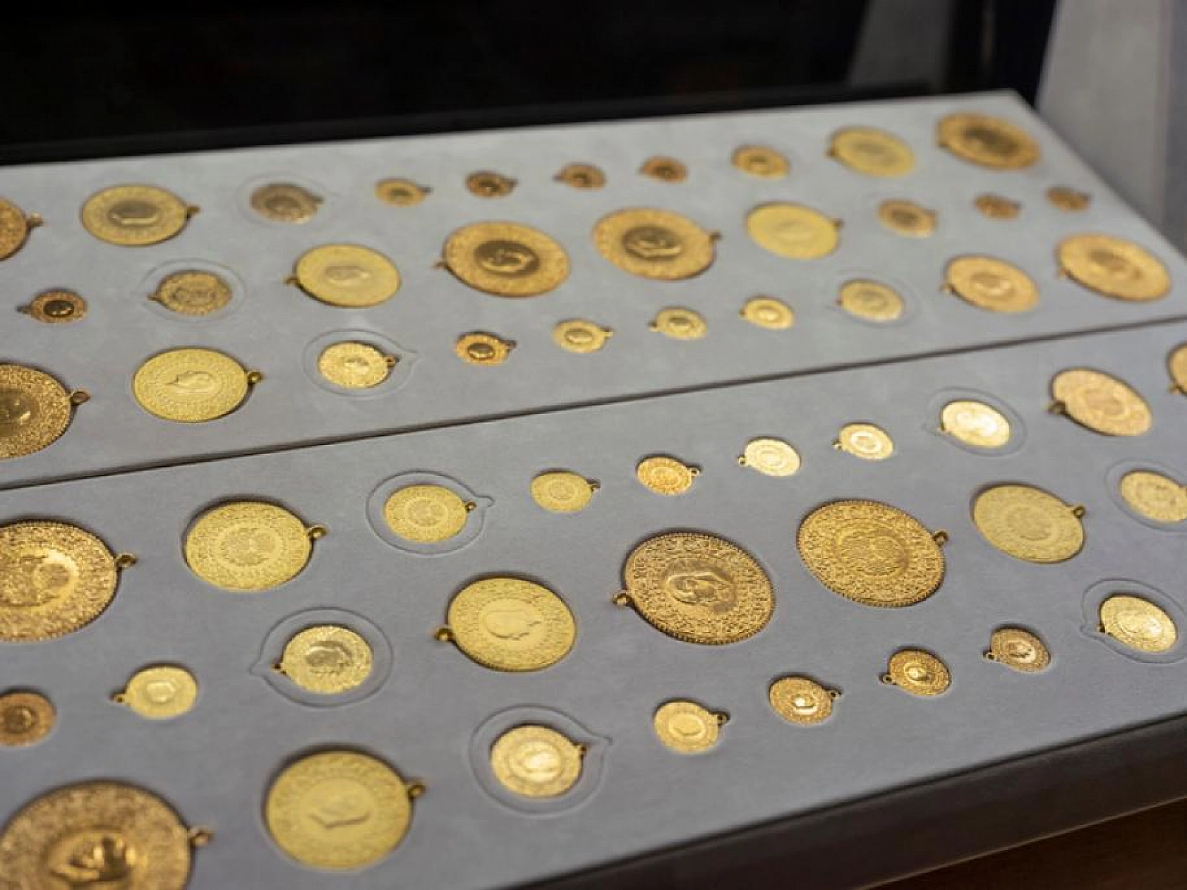 Yükselişini sürdüren altının gram fiyatı 1.974 lirada işlem görüyor