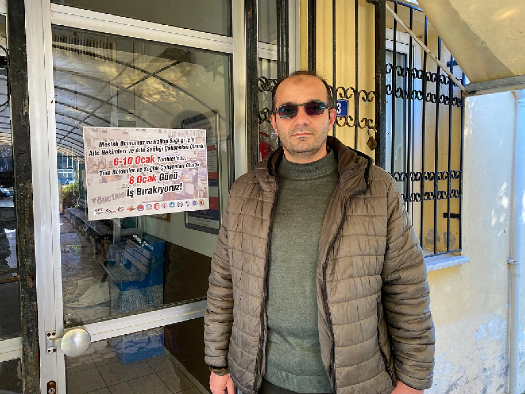 Fethiye'de aile hekimlerinin iş bırakmasının ardından vatandaşlar durumdan şikâyetçi