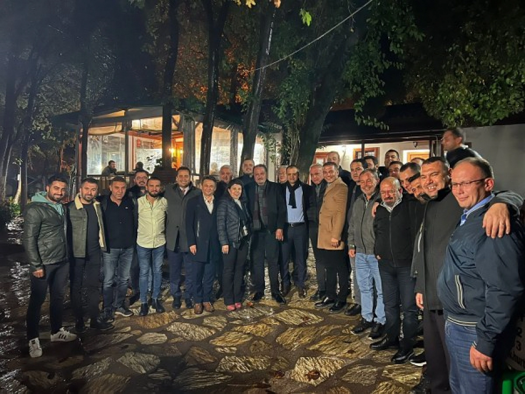 Yatağanspor Ve Muğlaspor Yönetimleri Yemekte Buluştu