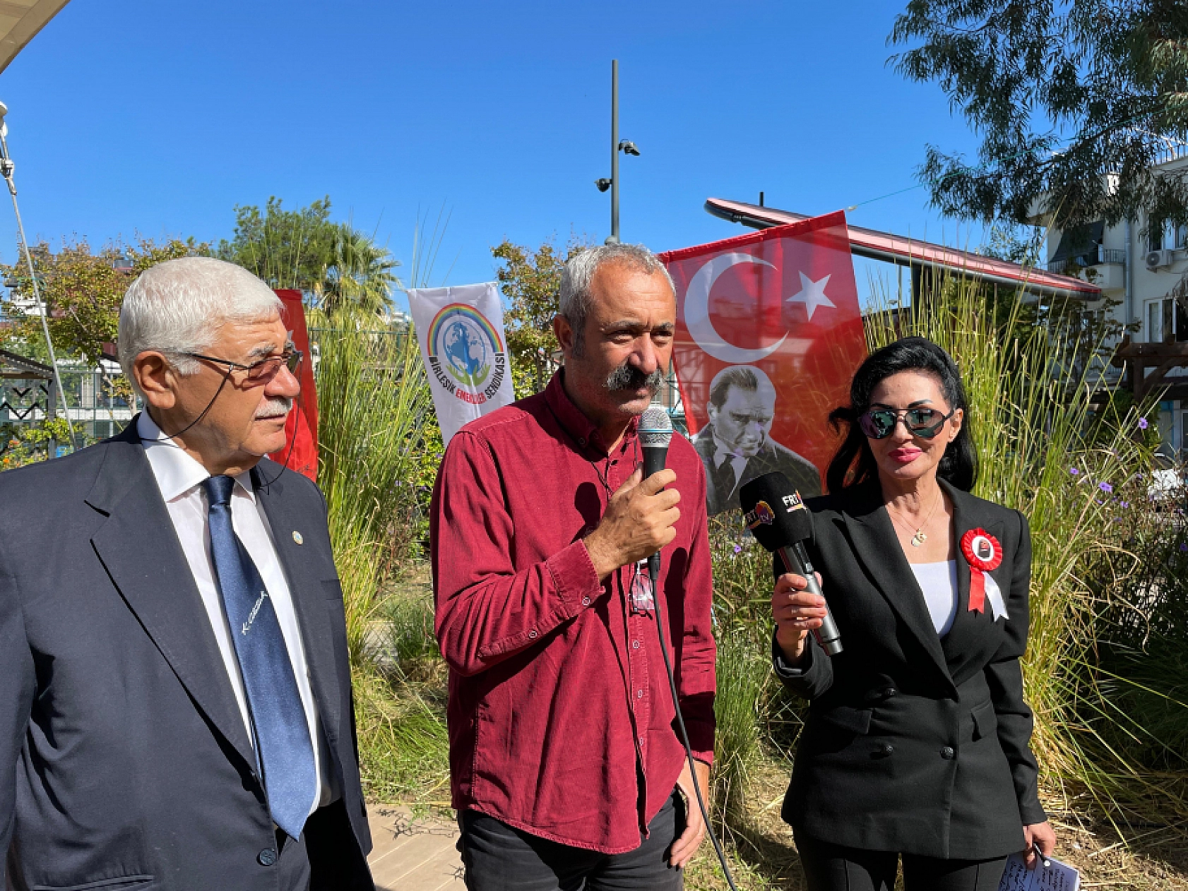 Fethiye'de Emekliler Dayanışma Kermesi'ne Maçoğlu'ndan destek