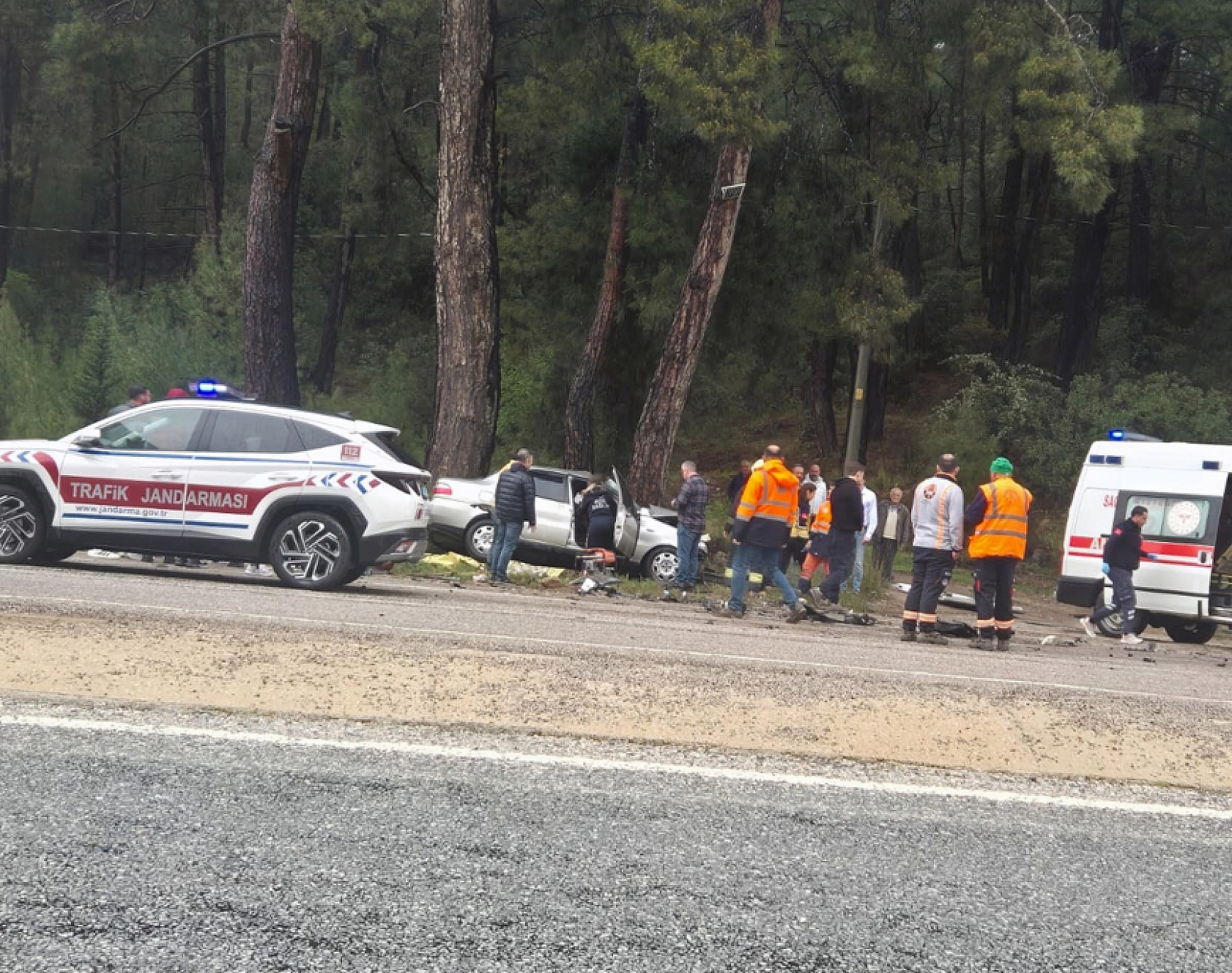 Milas-Yatağan Karayolu'nda kaza: 1 ölü, 2 yaralı
