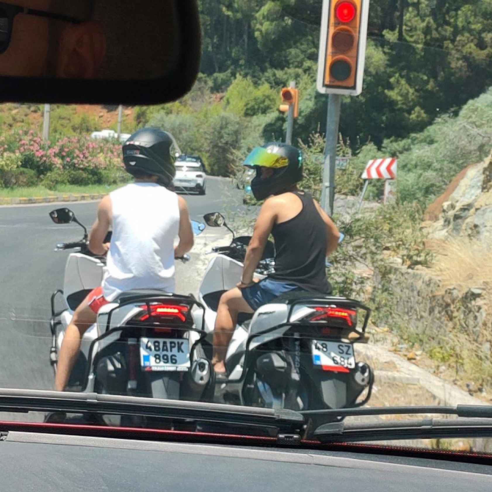 Marmaris'te tehlikeli motosiklet yolculuğuna ceza