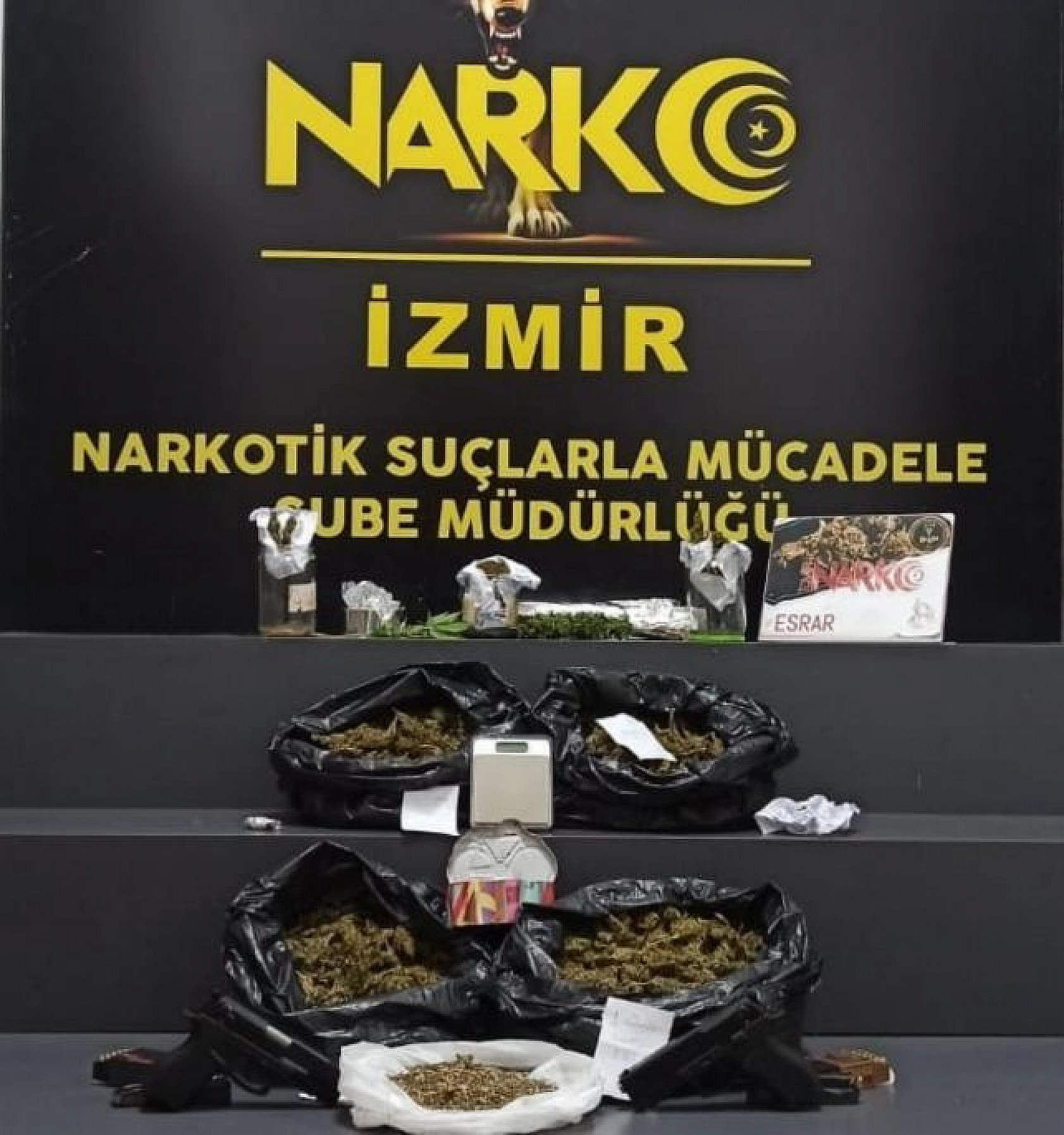 Zehir tacirlerine 5 ilçede dev operasyon