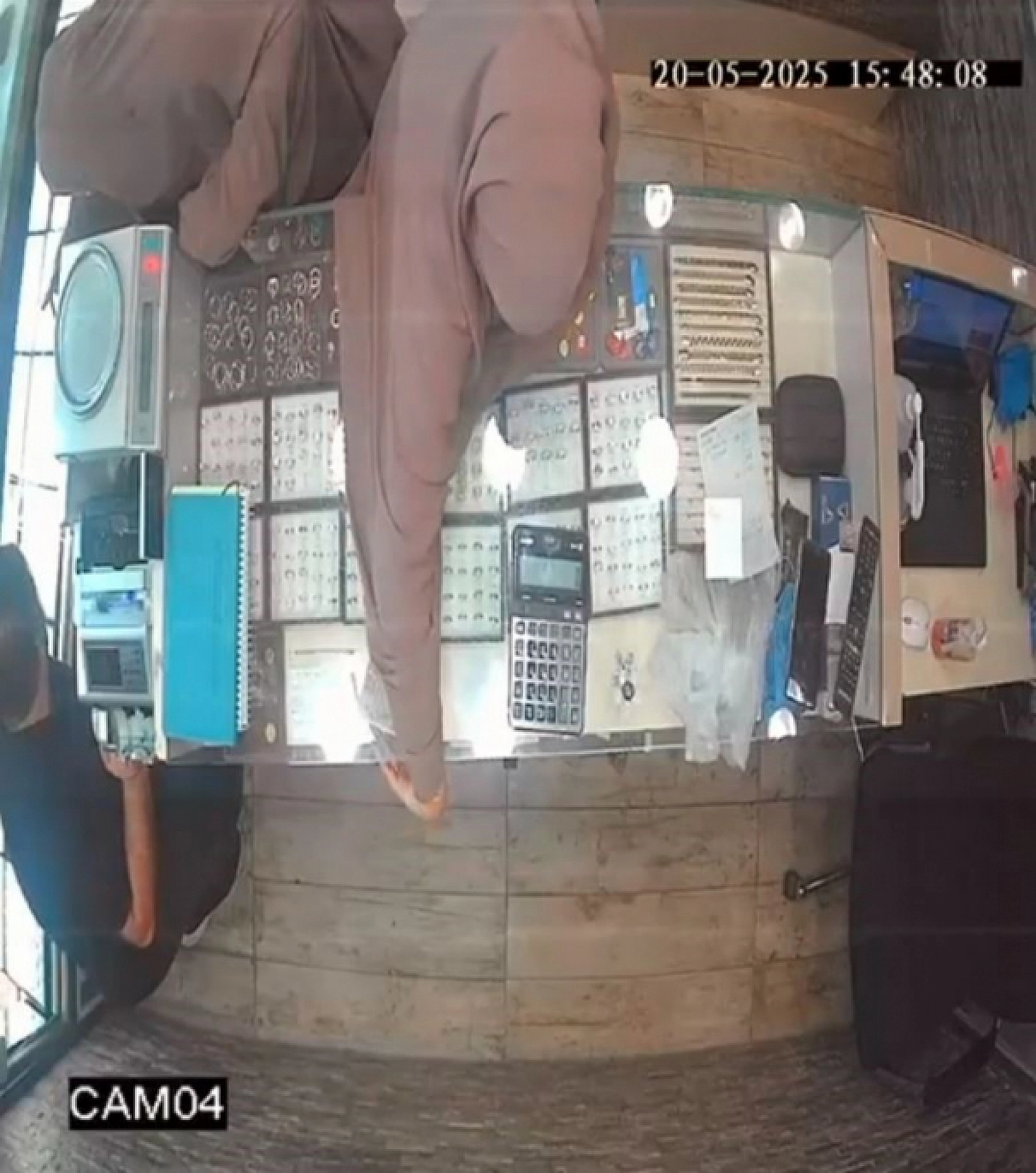 Kuyumculara dadanan biri çocuk 2 suç makinesi yakalandı