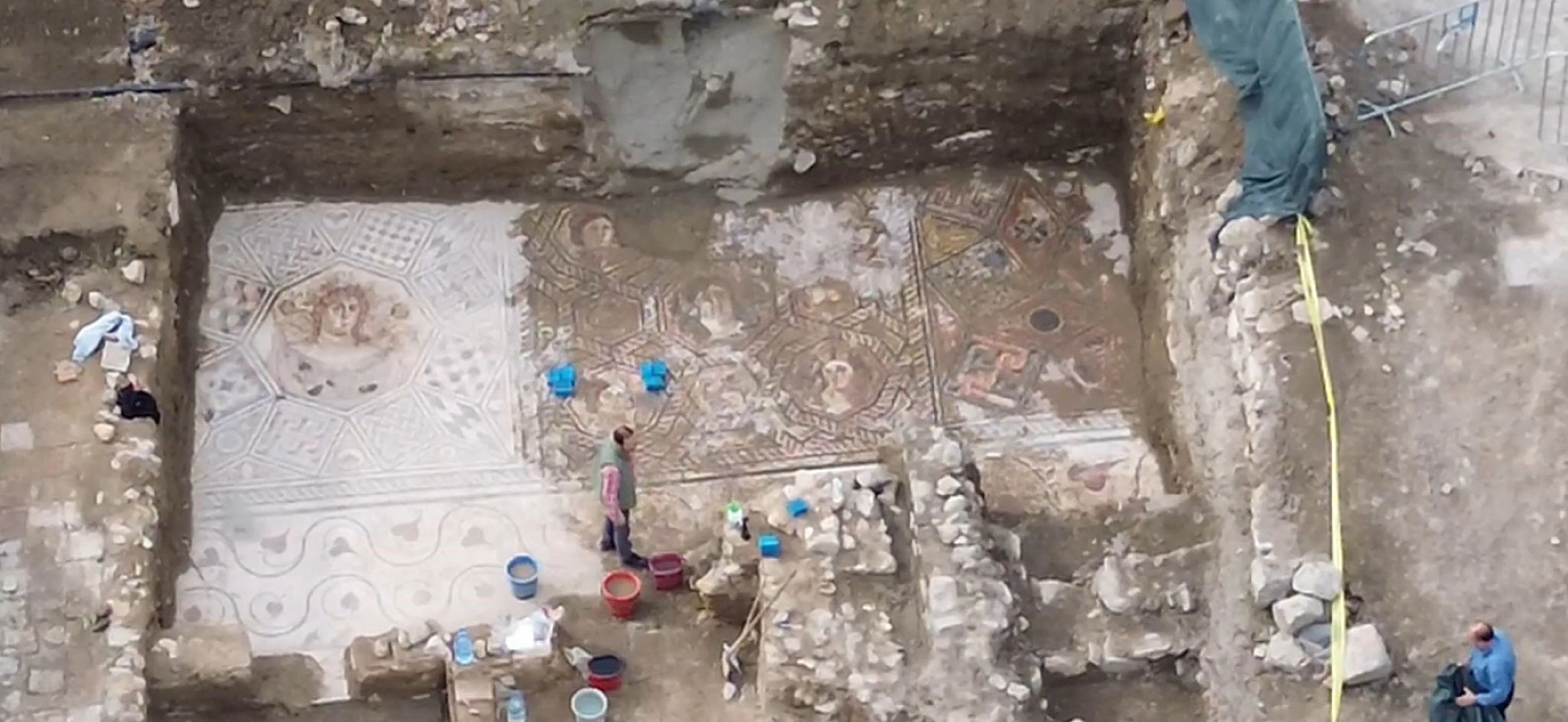 400 metrekarelik dev mozaik gün yüzüne çıkarıldı