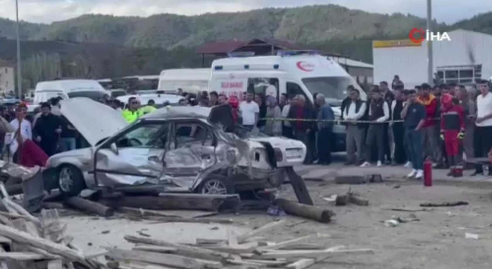 Seydikemer'de feci kaza: 4 ölü, 2 ağır yaralı