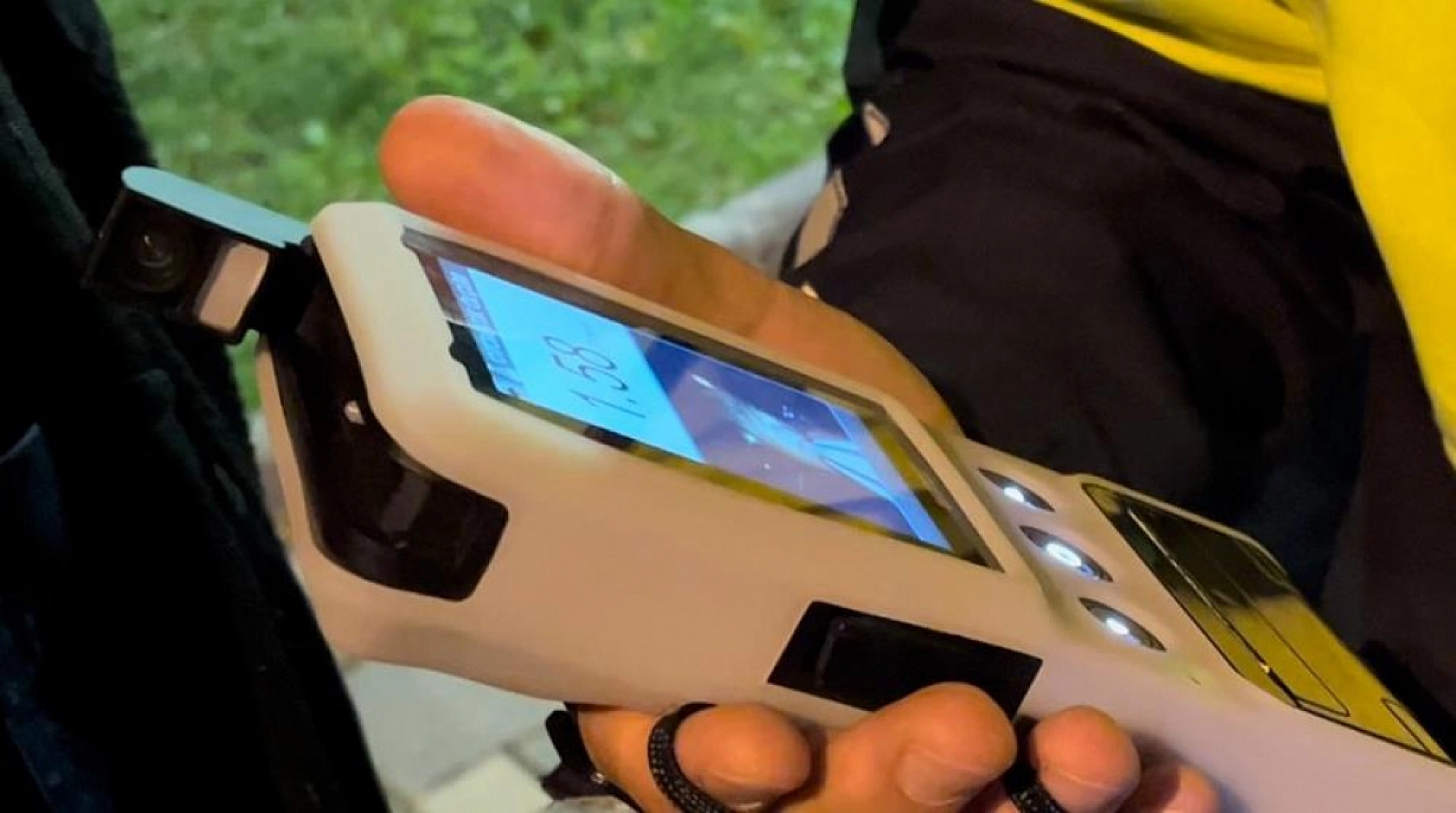 Uygulamayı görünce yaya kaçmayı denedi, yine yakalandı