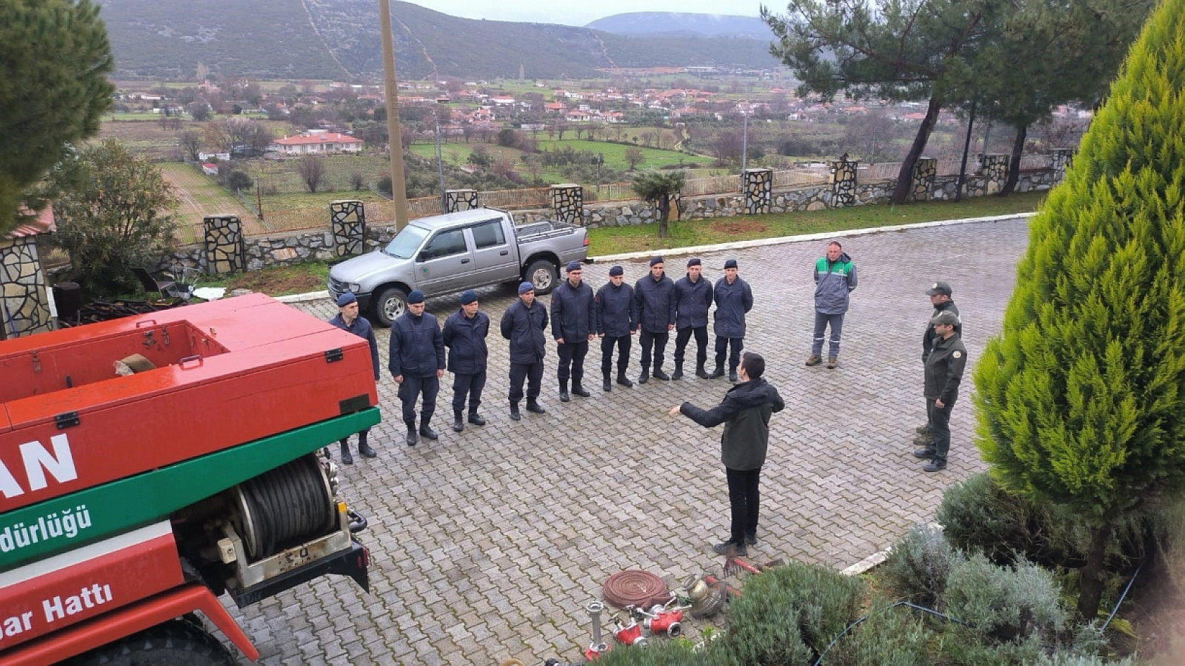 Yerkesik'te Jandarma personeline yangın önleme ve söndürme eğitimi verildi