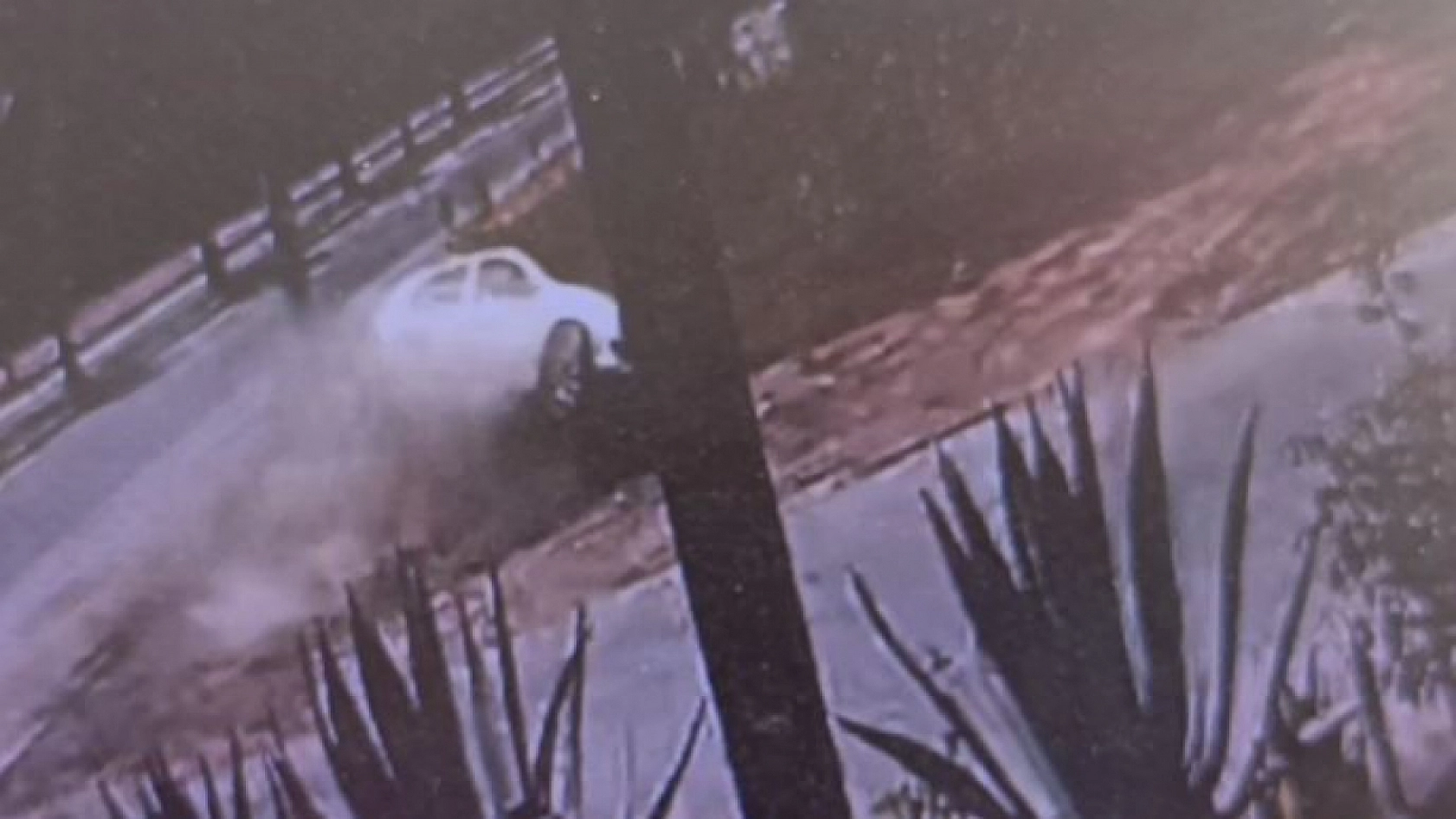 Kontrolden çıkan otomobil takla atarak savruldu: 4 yaralı