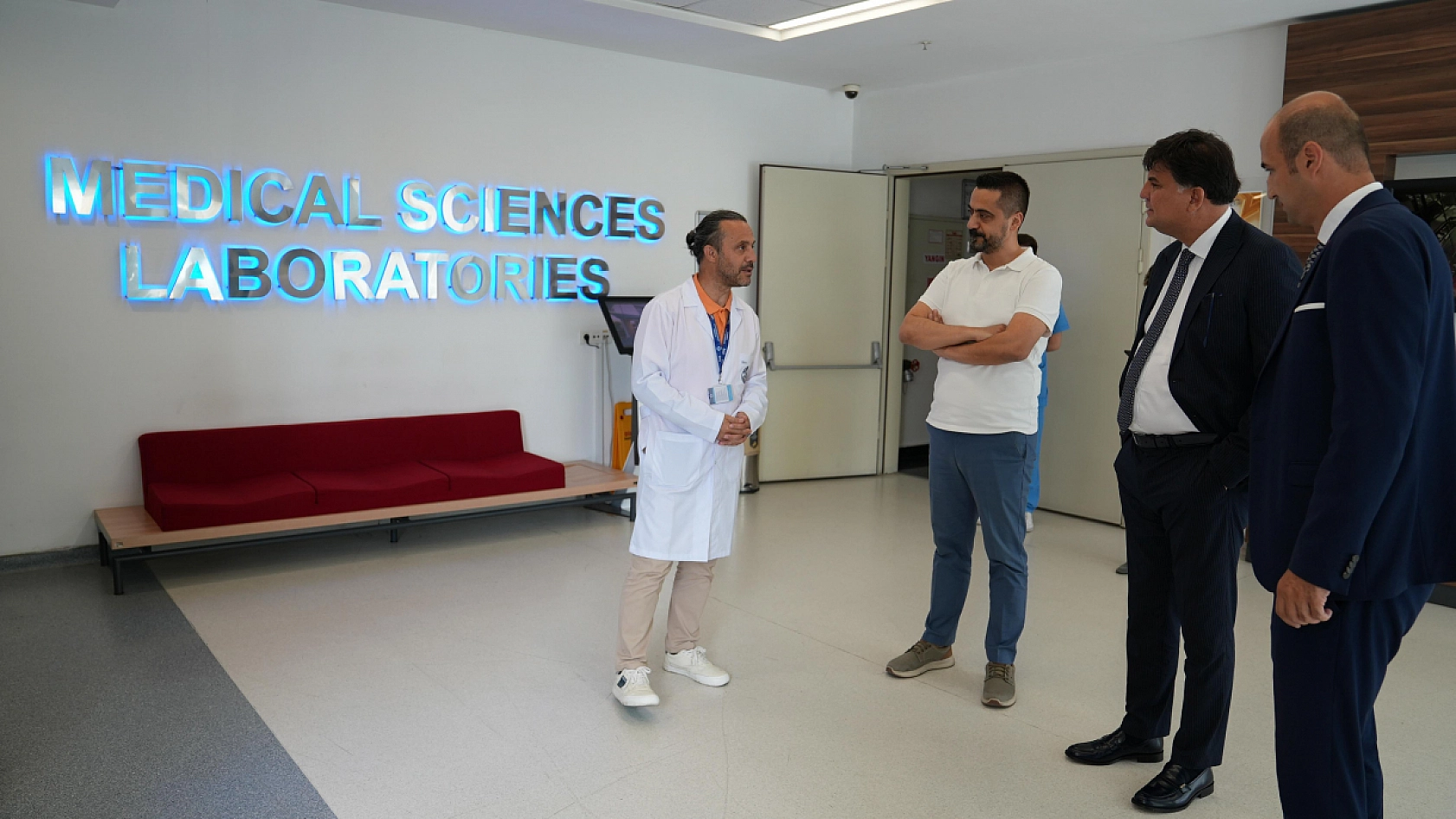 Fethiye Belediye Başkanı Alim Karaca'dan İstanbul Aydın Üniversitesi'ne Ziyaret