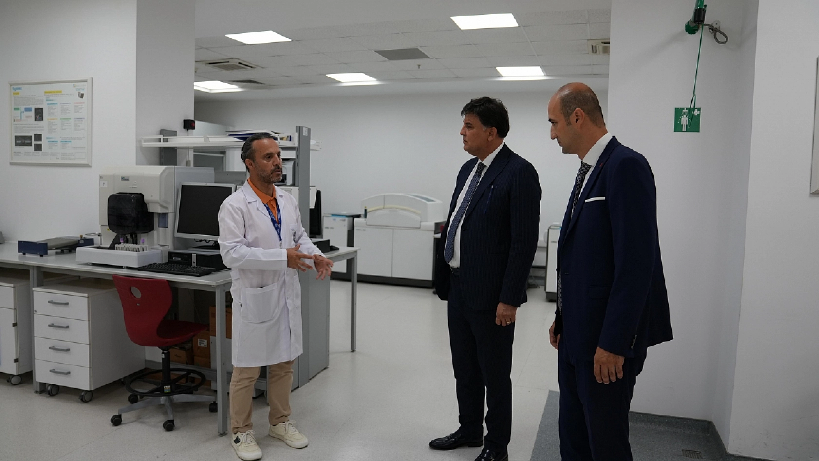 Fethiye Belediye Başkanı Alim Karaca'dan İstanbul Aydın Üniversitesi'ne Ziyaret