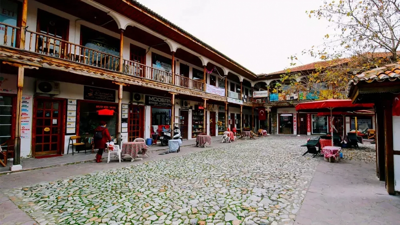 Öğretmenler Menteşe'nin tarihi dokusunu gezdi