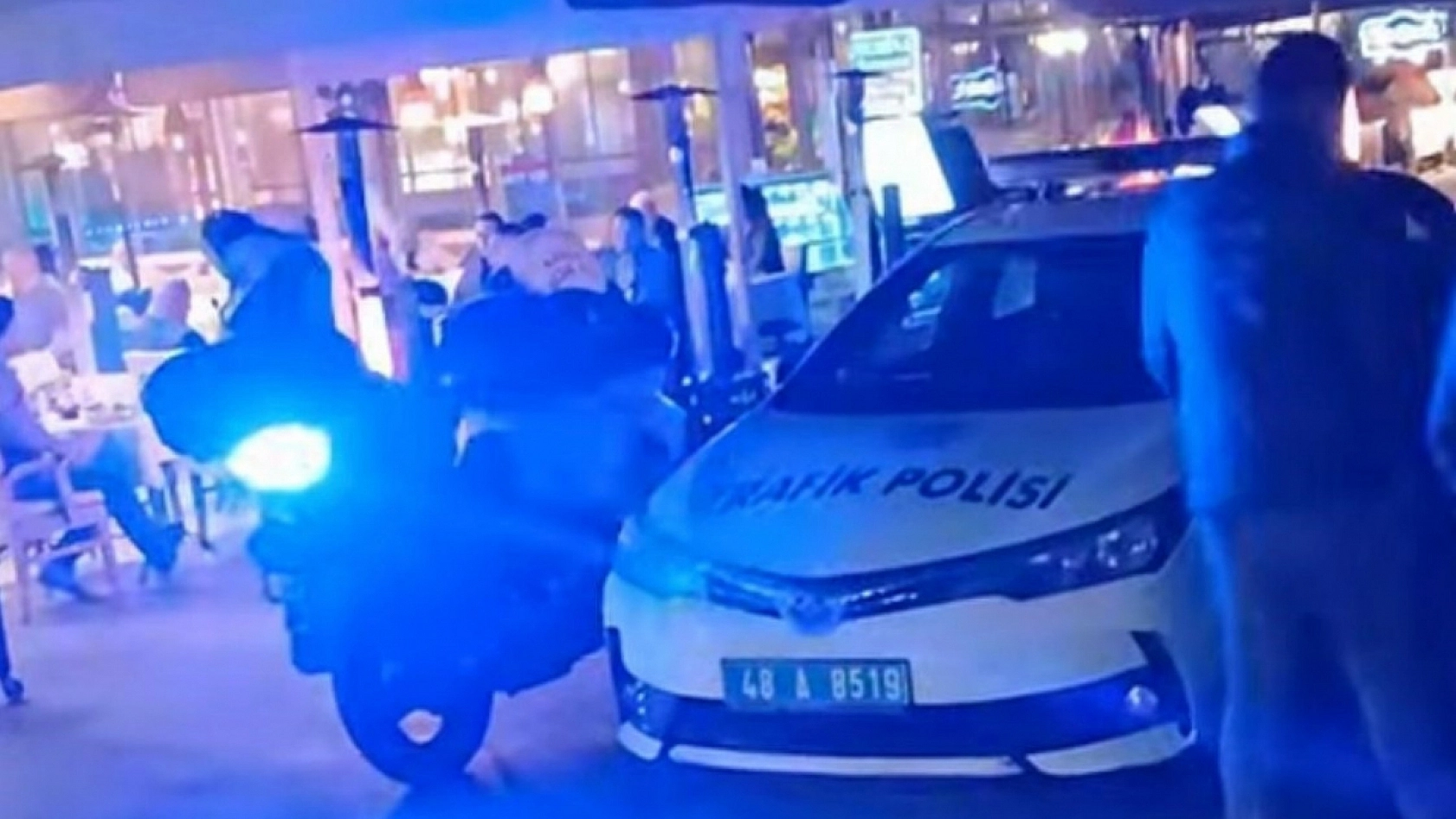 Marmaris'te restorana silahlı saldırı: 1 yaralı