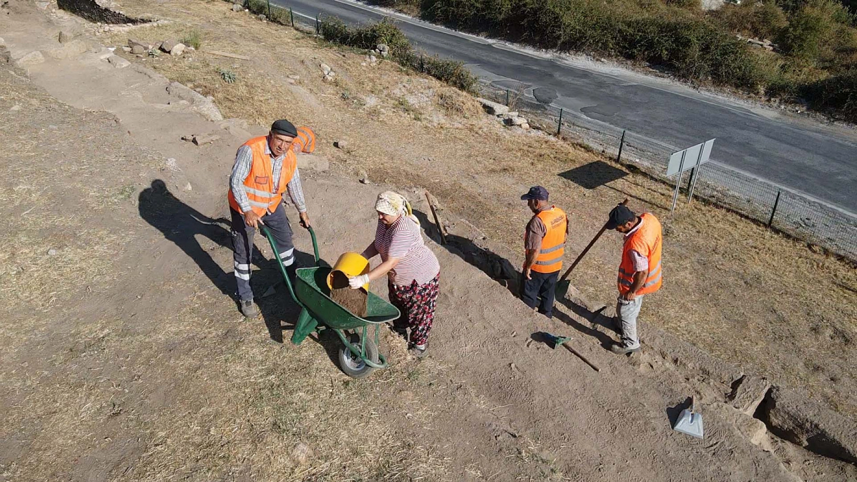 Karya'nın 'kutsal alanı'nda Geleceğe Miras Projesi ile çalışmalar hızlandı