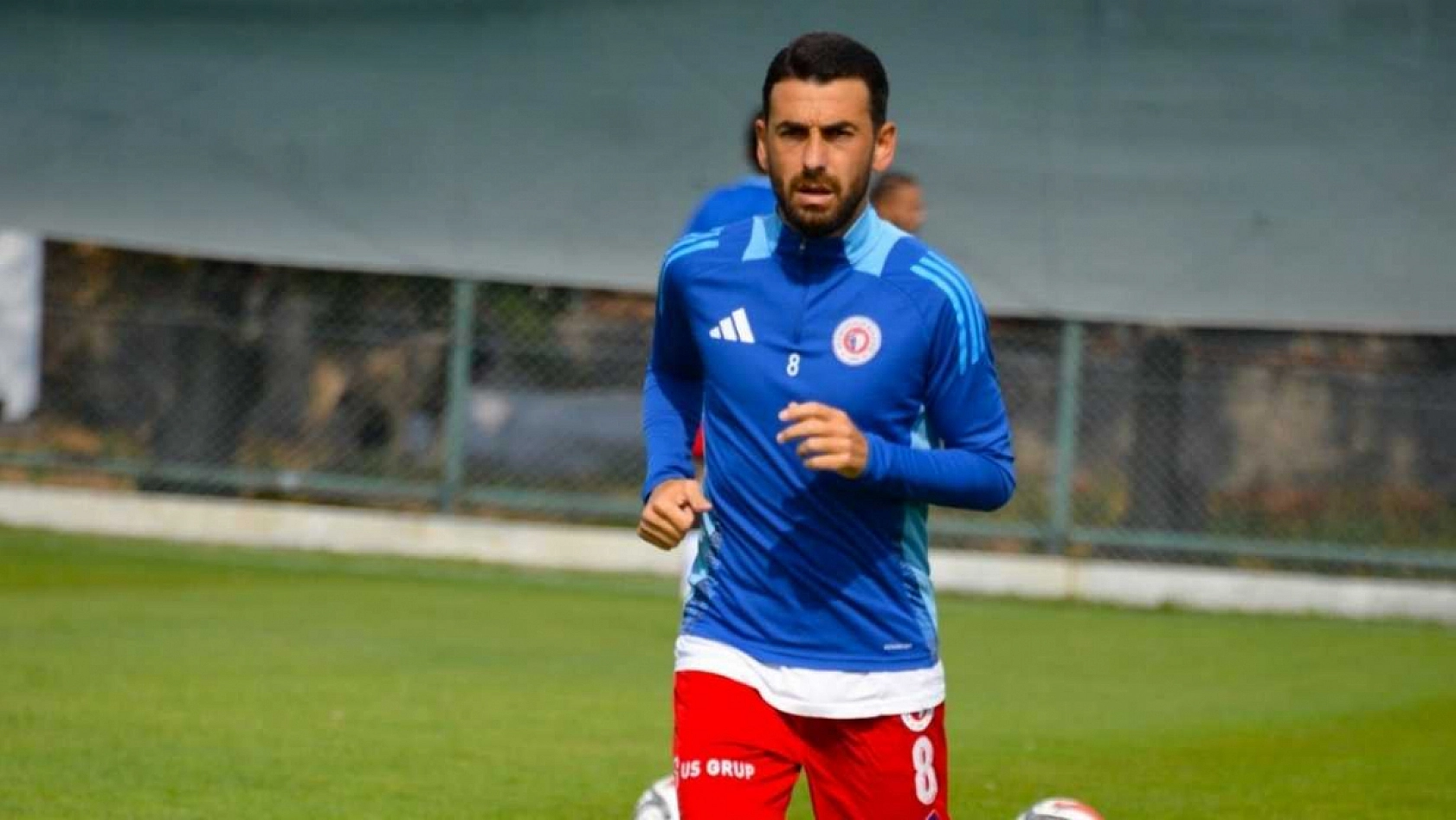 Fethiyespor'da Kaptan Serdar Ümit Deniz, 36 Yaşında Futbolu Bıraktı