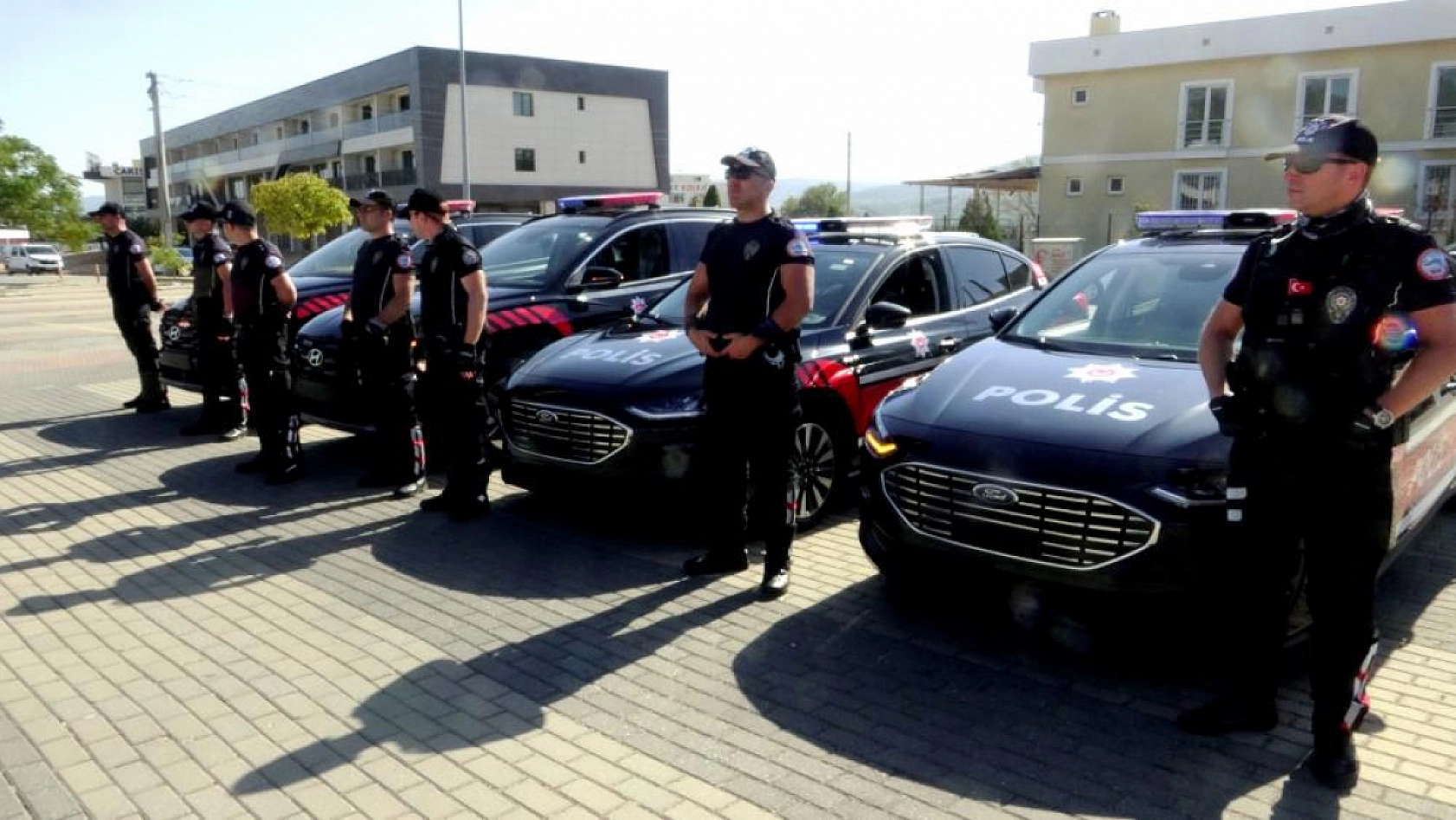 Muğla'da Güvenlik Güçlerine 114 yeni araç teslim edildi