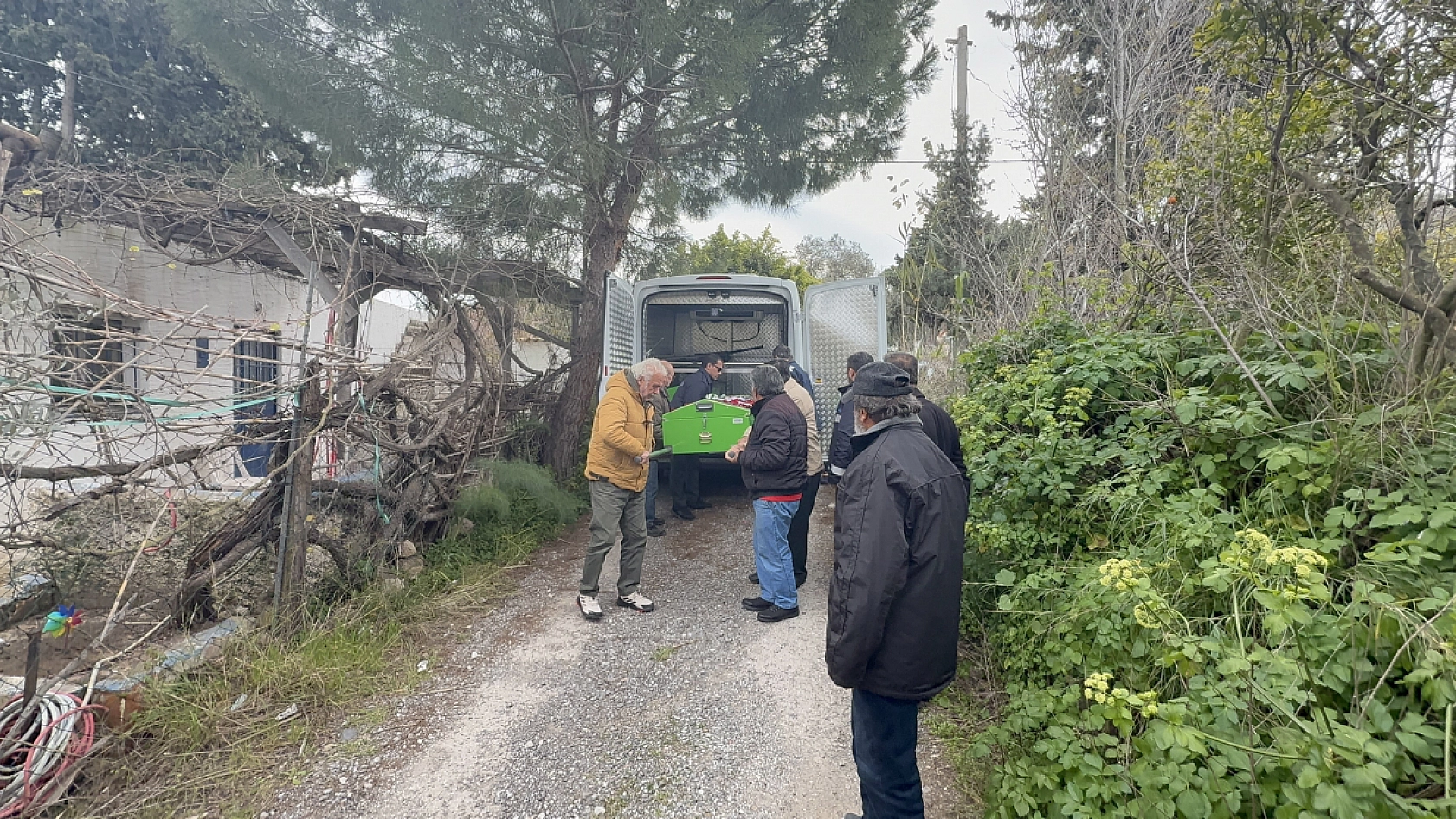 Hasan Tabak'ı yalnız bırakmadılar