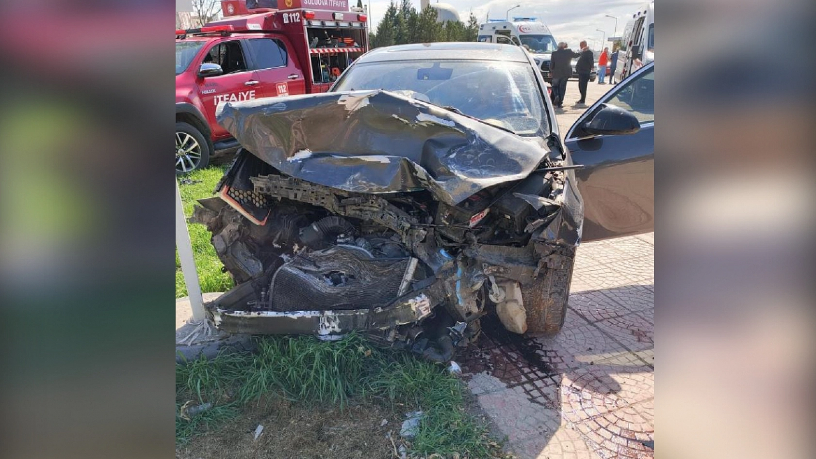 Diyaliz hastalarını taşıyan minibüs kazaya karıştı: 11 yaralı