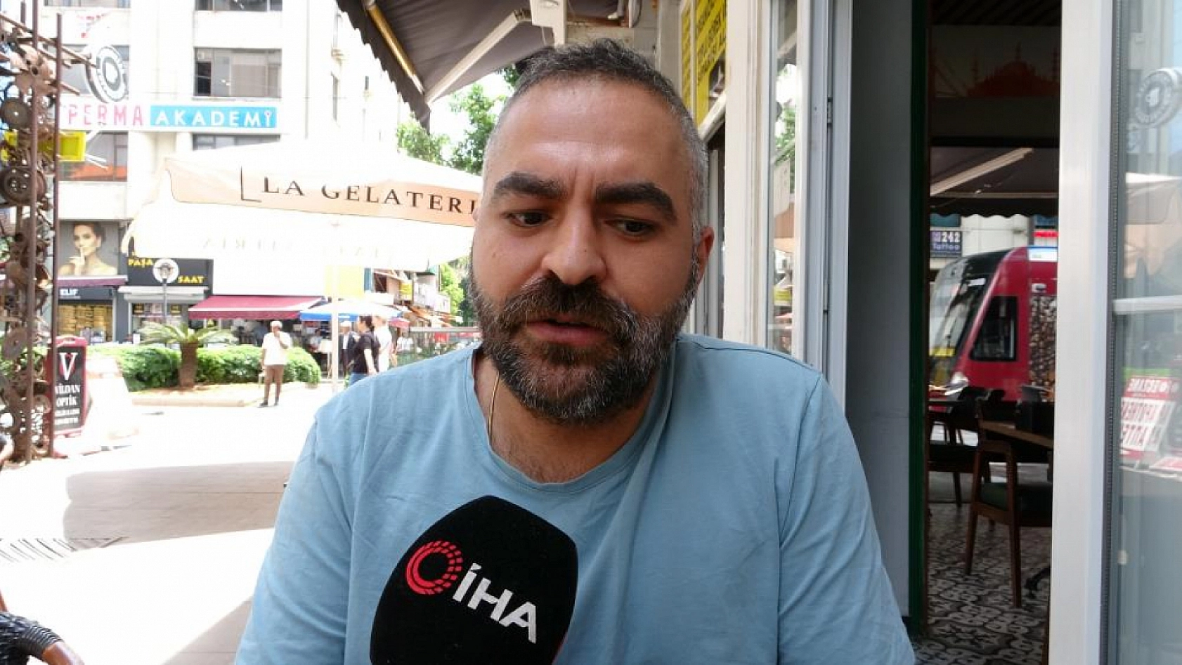 Simitçide uyudu, uyanınca neye uğradığını şaşırdı: 'Adisyon fişini de almış'