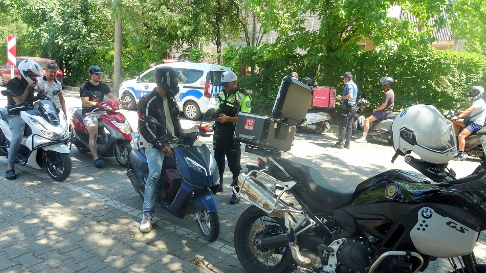 Muğla'da motosiklet denetimleri arttı ekipler kask kullanımına dikkat çekti