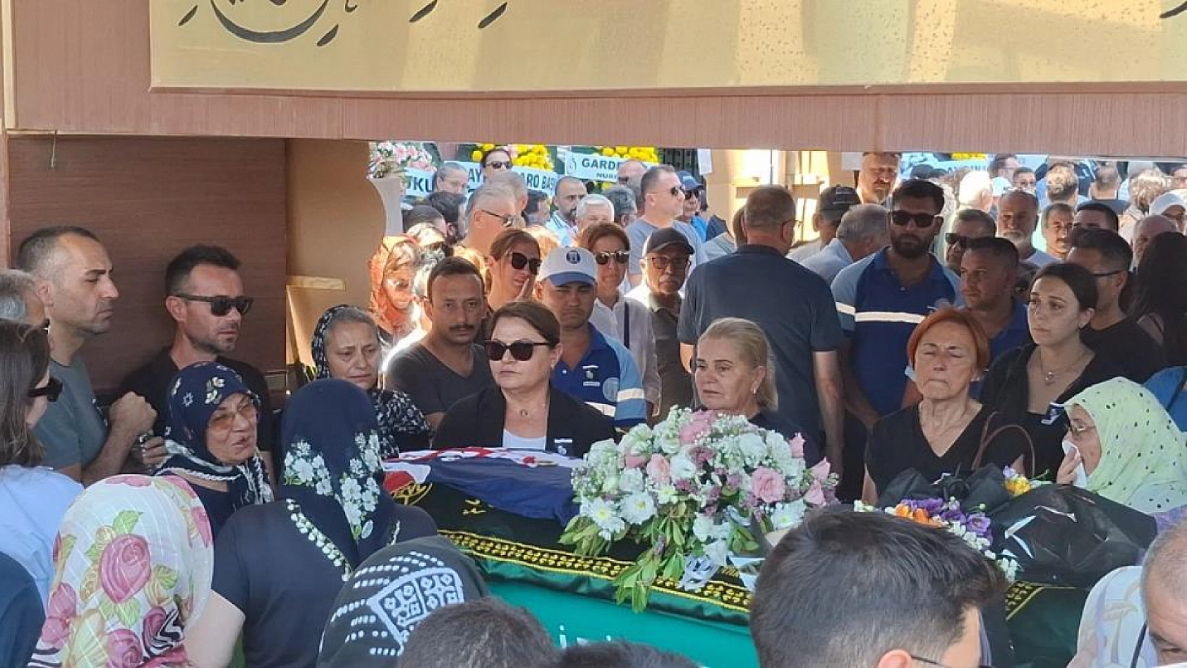 Milas'taki Kazada Hayatını Kaybeden 14 Yaşındaki Genç, Didim'de Son Yolculuğuna Uğurlandı