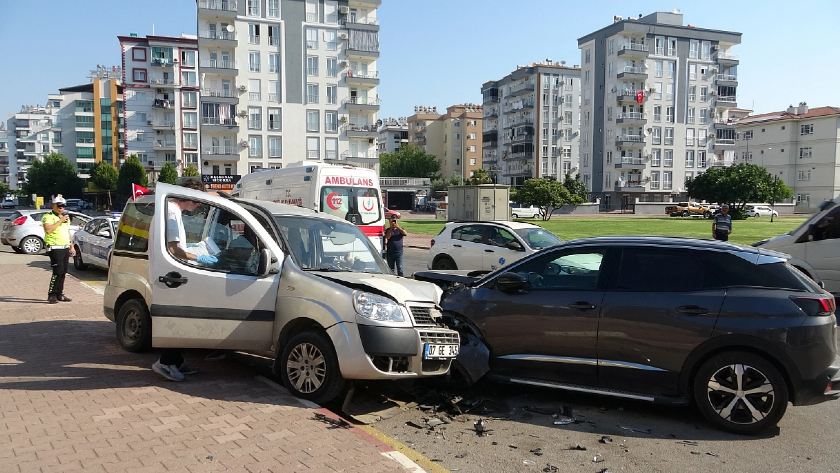 Park ettiği arabasının halini görünce neye uğradığını şaşırdı