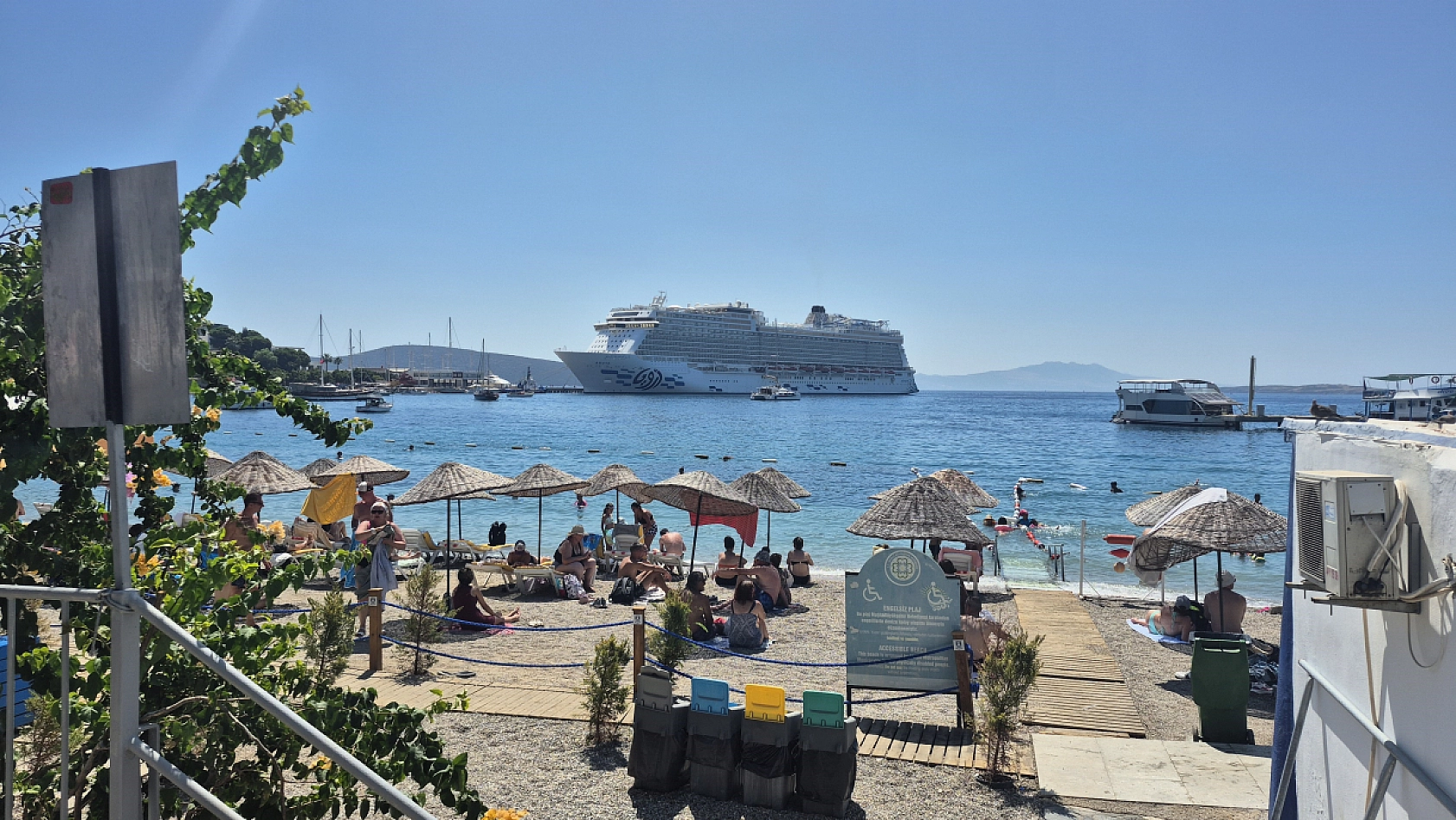 Bodrum'a, 2 bin 683 yolcuyla geldi